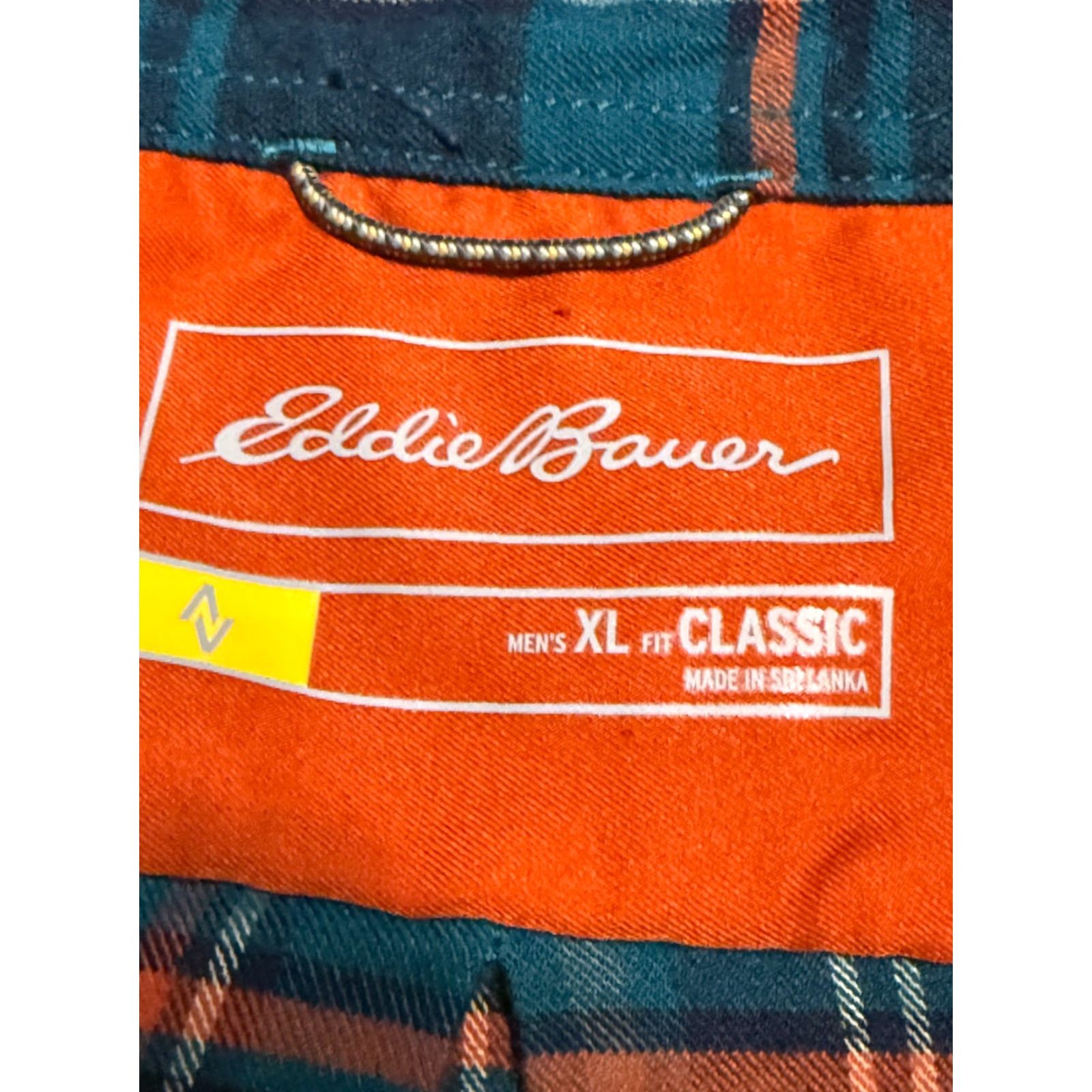 Eddie Bauer Eddie Bauer Shirt Men's XL Blue Plaid Button-Up Classic Fit Shirt Size US XL / EU 56 / 4 - 5 Thumbnail