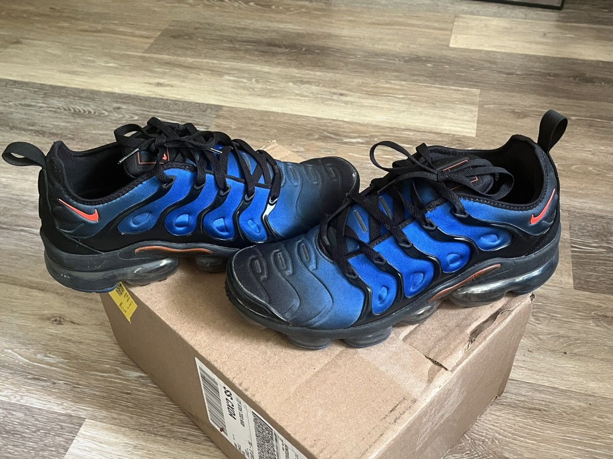 Nike Mens vapormax US Size 10 Size US 10 / EU 43 - 1 Thumbnail