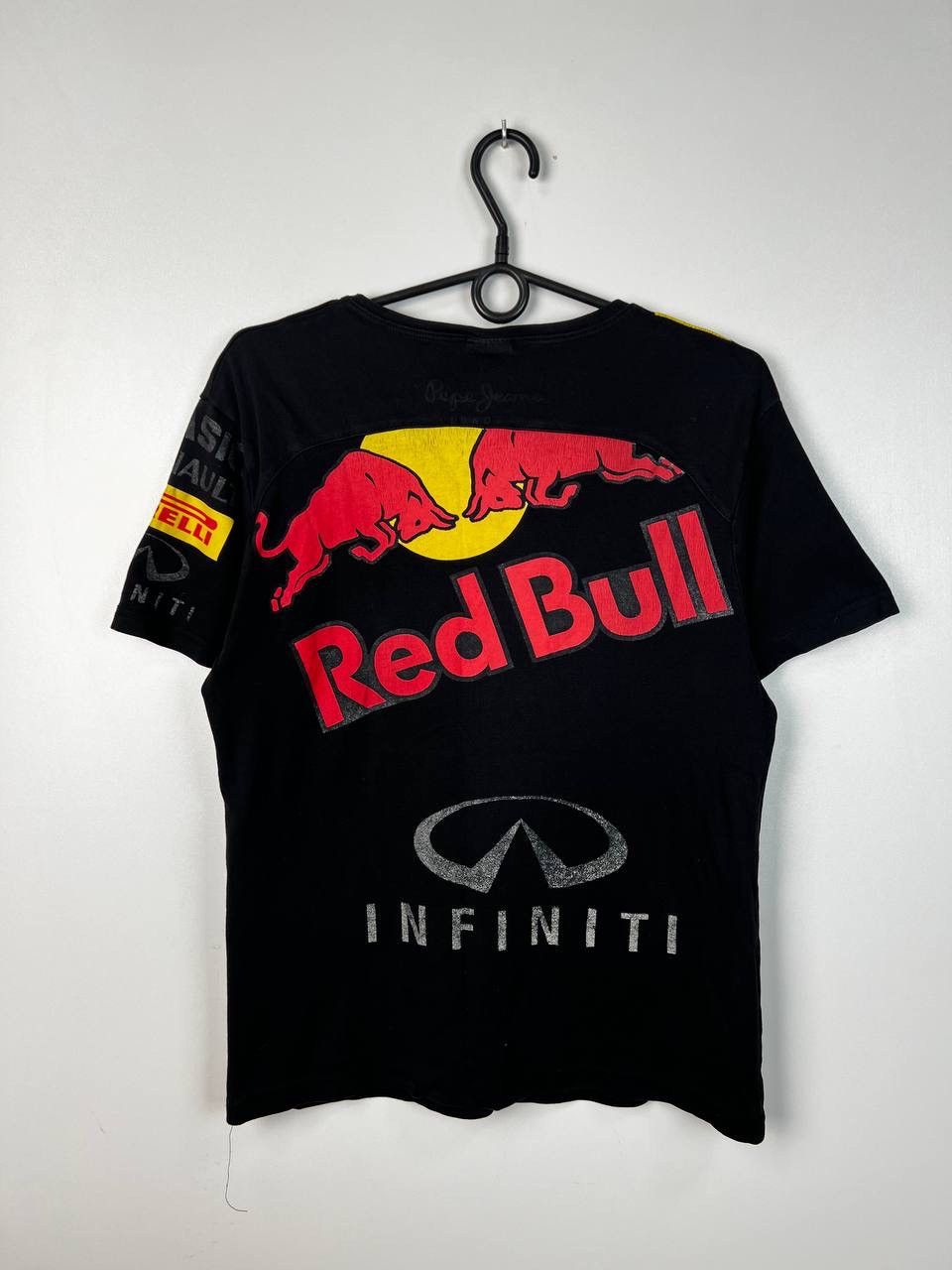 Red Bull × Vintage Red Bull Infiniti racing vintage t-shirts size S Size US S / EU 44-46 / 1 - 2 Thumbnail