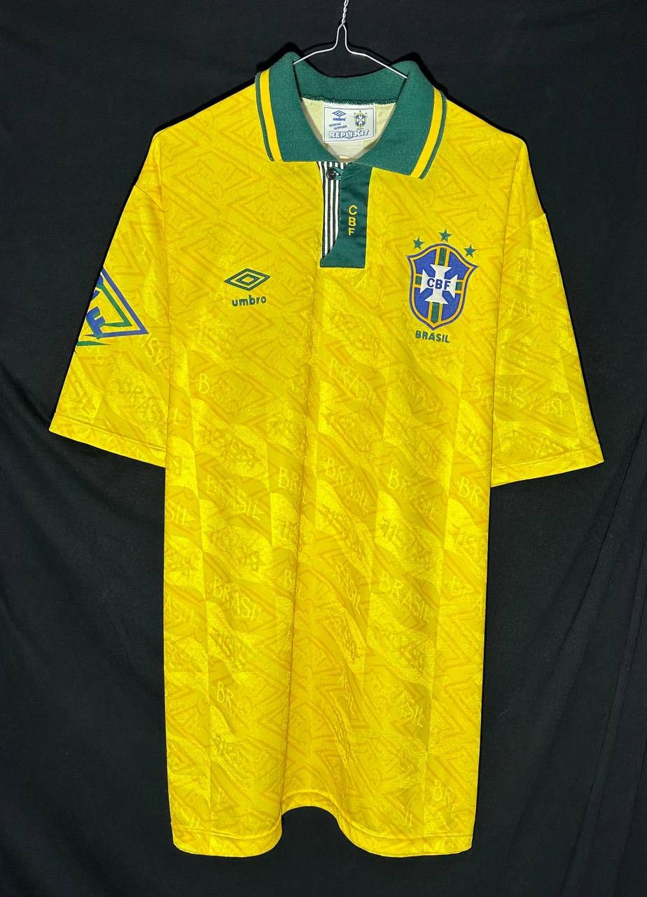 image of Brazil 1992-1993 Umbro Football Soccer Jersey Vintage in Yellow, Men's (Size XL)