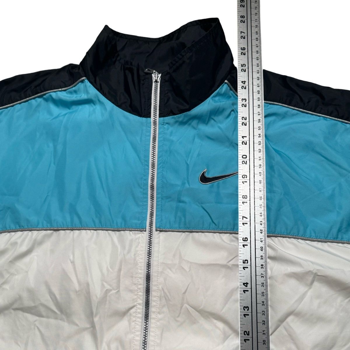 Nike Vintage Nike Windbreaker Jacket Women’s Size Medium Full 90s Size M / US 6-8 / IT 42-44 - 5 Thumbnail