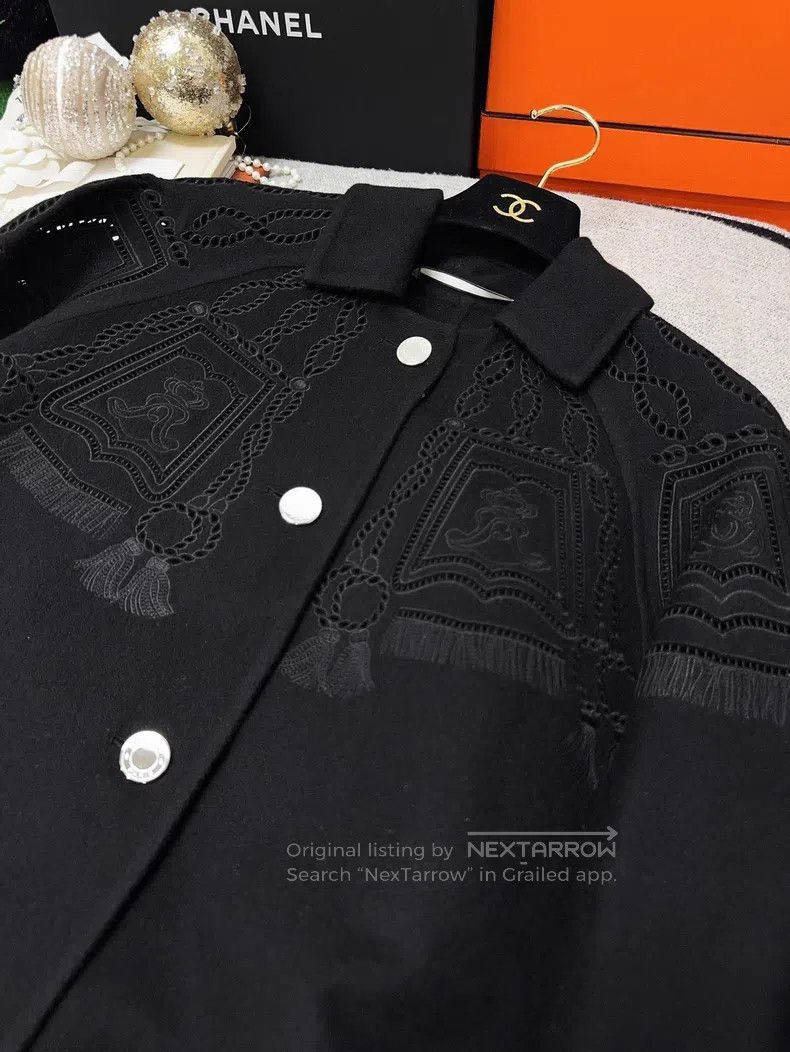Hermes Hermes Black lace-up embroidered cashmere coat Size XS / US 0-2 / IT 36-38 - 6 Thumbnail