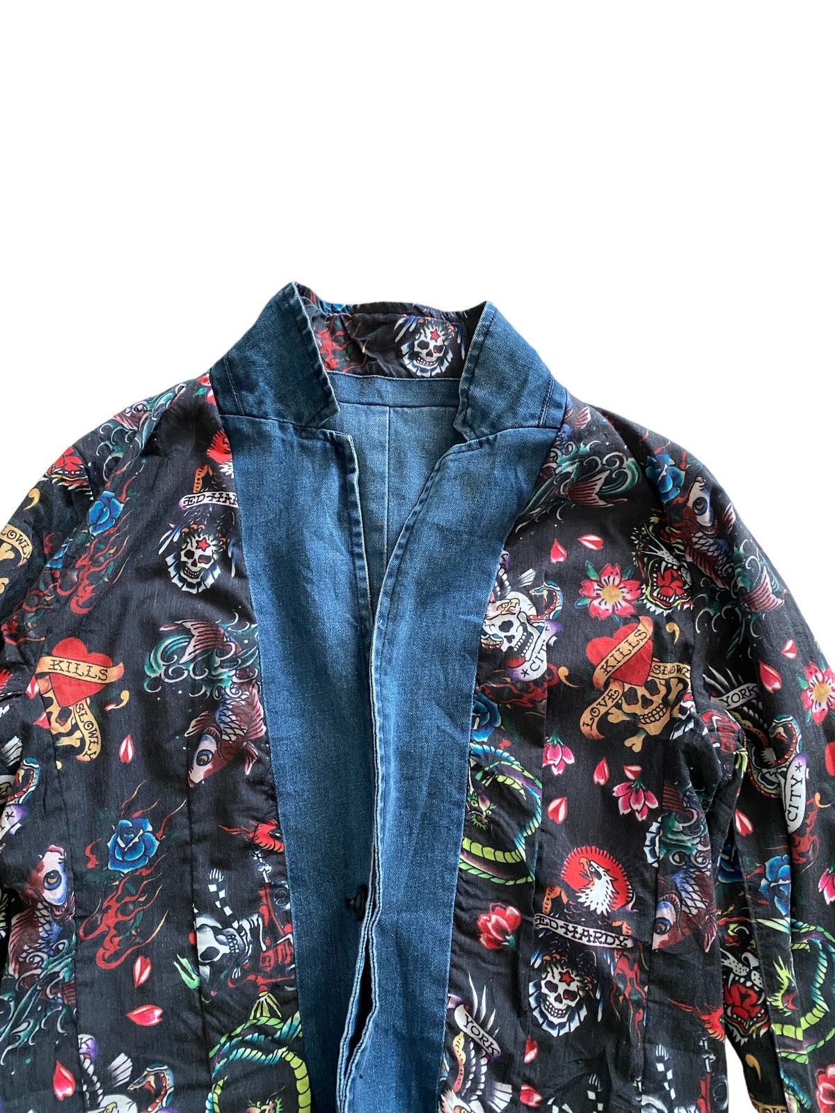 Christian Audigier Ed hardy Christian Audigier Fullprint Vintage Jacket Rare Size US S / EU 44-46 / 1 - 11 Thumbnail