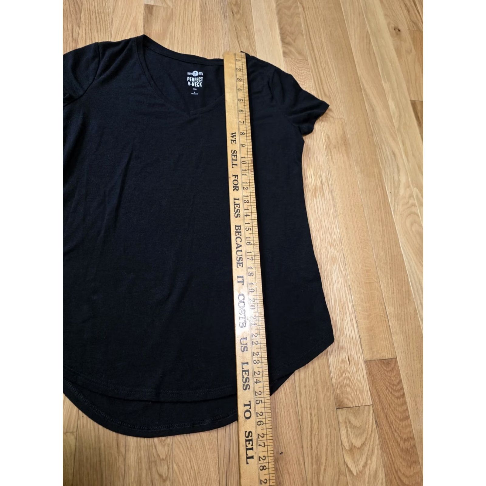 Vintage SO Perfect V-Neck T-Shirt Black S Womens Size S Small V-Neck Size S / US 4 / IT 40 - 3 Thumbnail