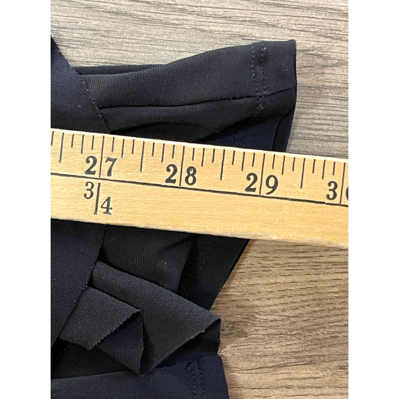 Vintage American Living Dress Women’s 8 Black Midi A-Line Long Sleeve V-Neck Broach on Waist Casual Fall Spring Summer Size M / US 6-8 / IT 42-44 - 4 Thumbnail