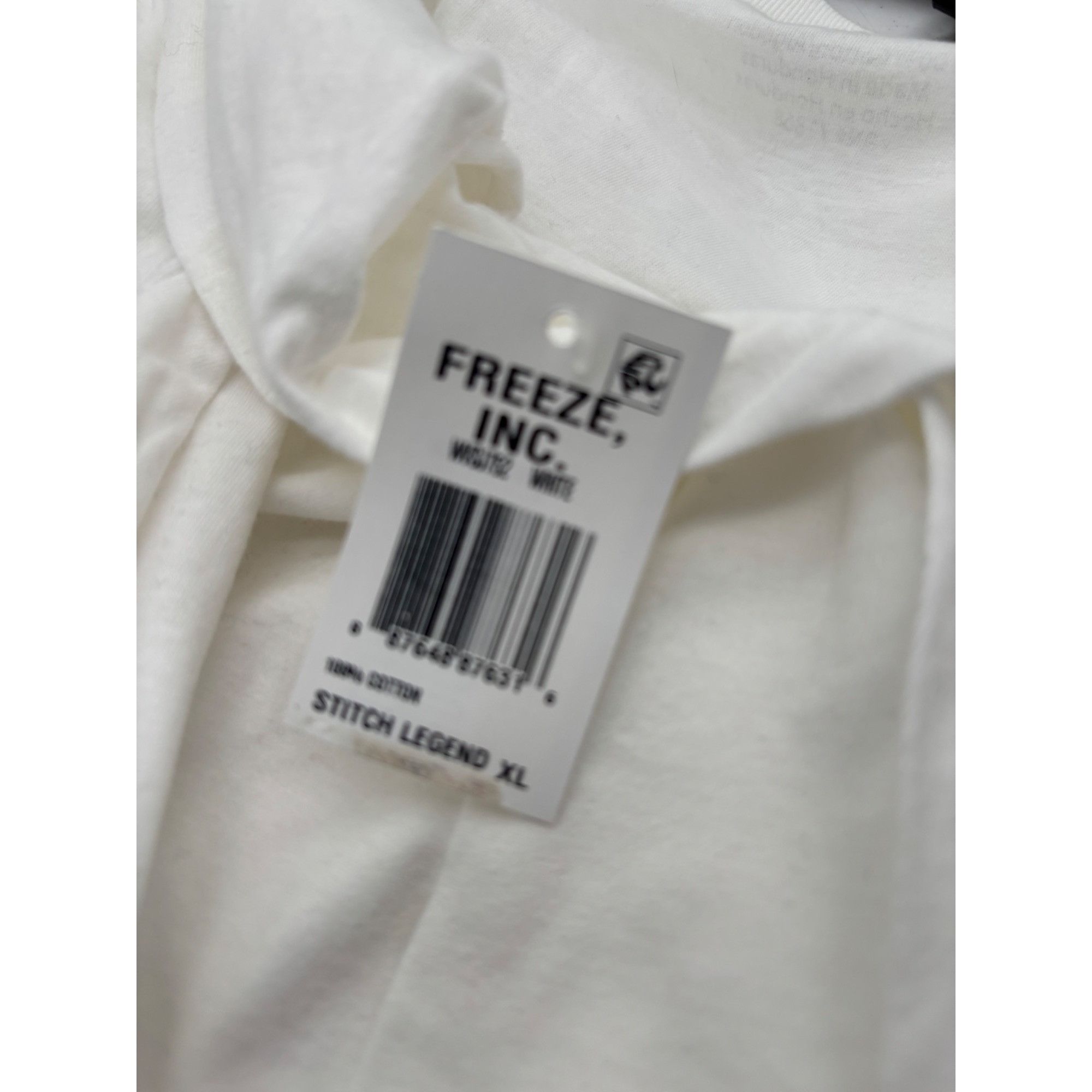 Other Freeze 24-7 Disney Juniors' Legend-Graphic Cotton T-Shirt, W Size XL / US 12-14 / IT 48-50 - 8 Thumbnail