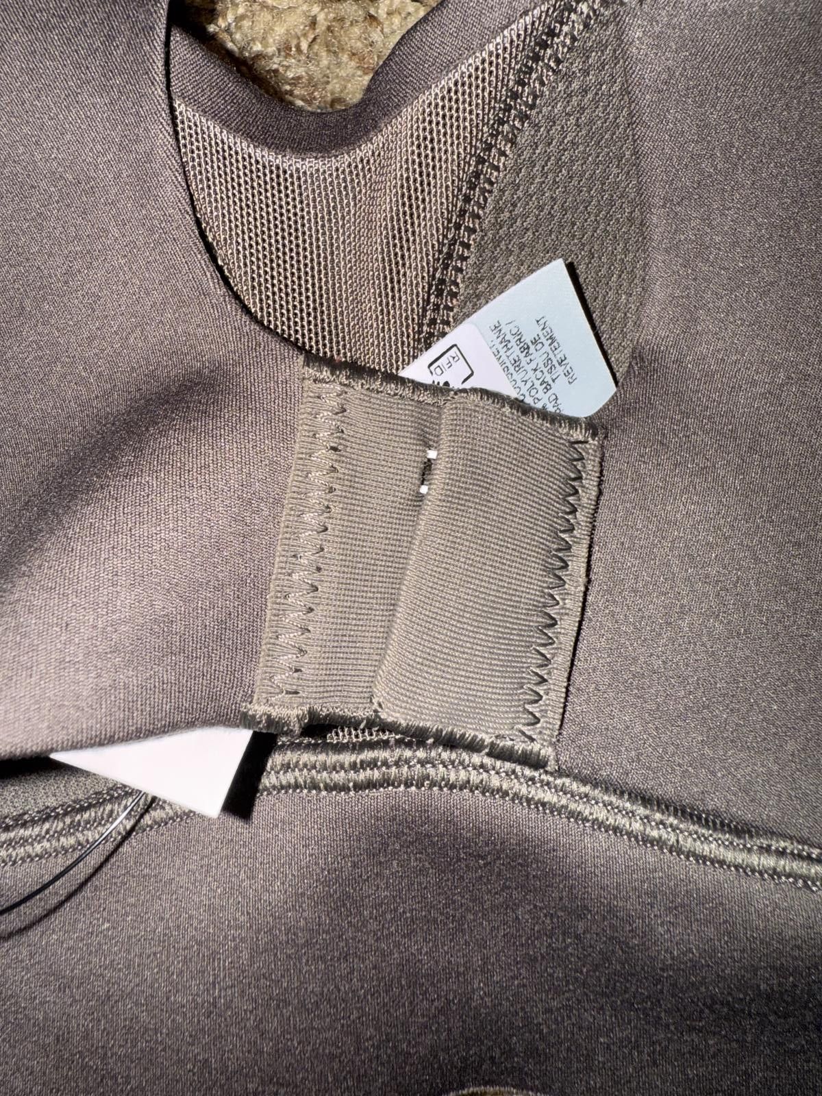 Nike Nike Women's Alate High Support Padded Convertible Sports Bra Size ONE SIZE - 4 Thumbnail