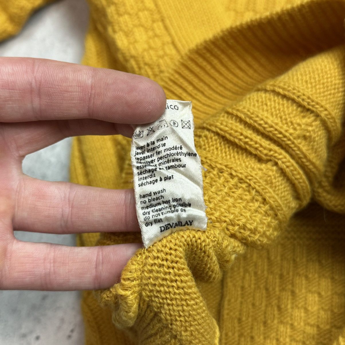 Lacoste × Vintage Vintage Lacoste Sweater Yellow Knitted Logo Size XL Size US XL / EU 56 / 4 - 5 Thumbnail