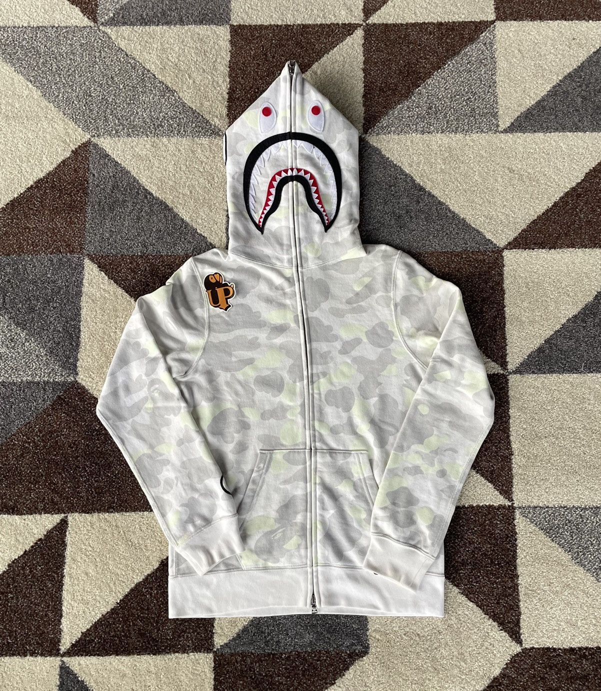 Bape Bape GITD City Camo Shark Fullzip Hoodie Size XS / US 0-2 / IT 36-38 - 1 Thumbnail