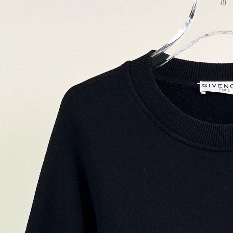 Givenchy Givenchy Sweatshirt / Size M / Xsp36907 Size US M / EU 48-50 / 2 - 3 Thumbnail