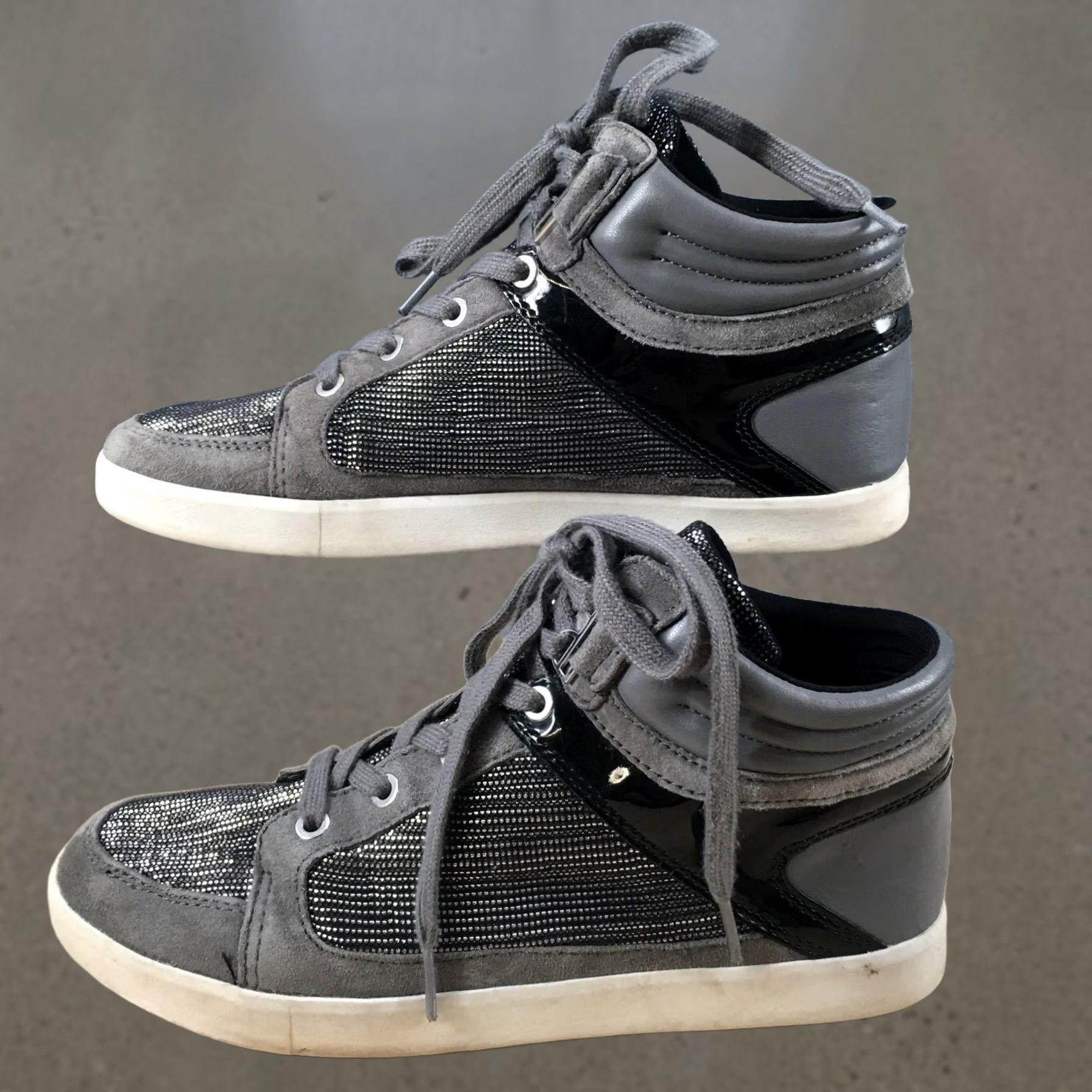 Calvin Klein Calvin Klein Shoes Womens High Top Sneakers Metallic Gray Suede Lace Up 8.5 39 US 8.5 UK 6 Mens Womens Girls Boys? Size M / US 6-8 / IT 42-44 - 1 Thumbnail