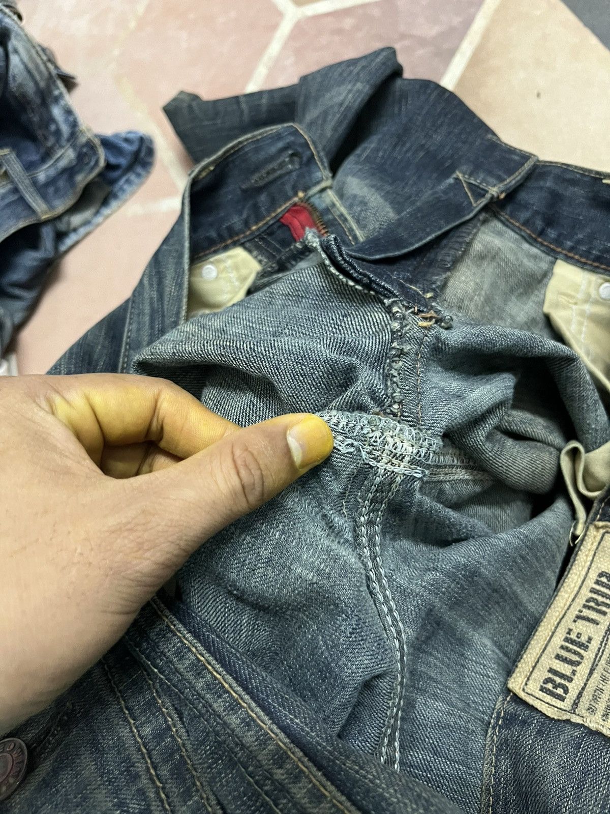 If Six Was Nine 💥Vintage Y2K Edwin Distressed Straight Cut Jeans Size US 34 / EU 50 - 24 Thumbnail
