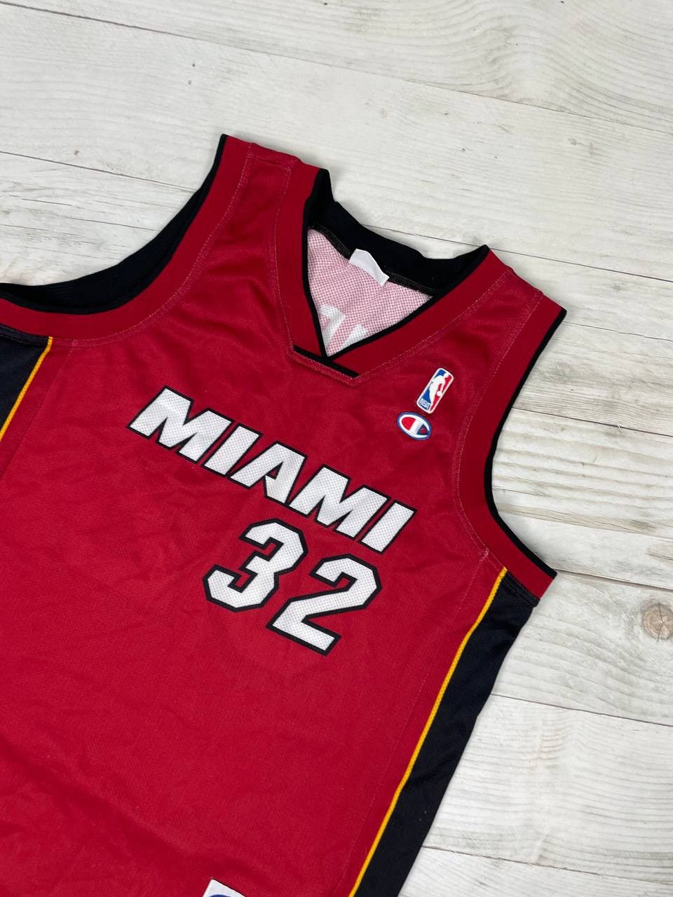 Vintage Champion Miami Heat Shaquille O’Neal #32 Jersey 90s