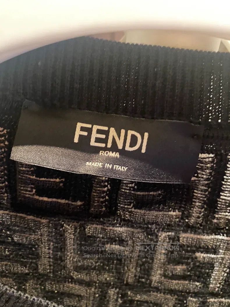 Fendi Fendi FF pattern round-neck cashmere sweater Size US XL / EU 56 / 4 - 2 Thumbnail