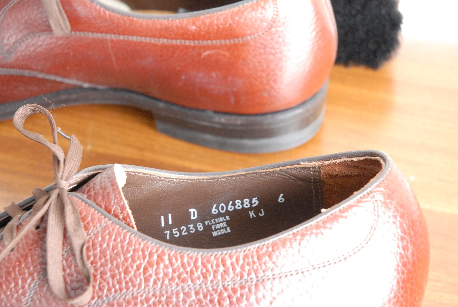 Florsheim Blue Window Pebble Grain Derby Size US 11 / EU 44 - 8 Thumbnail