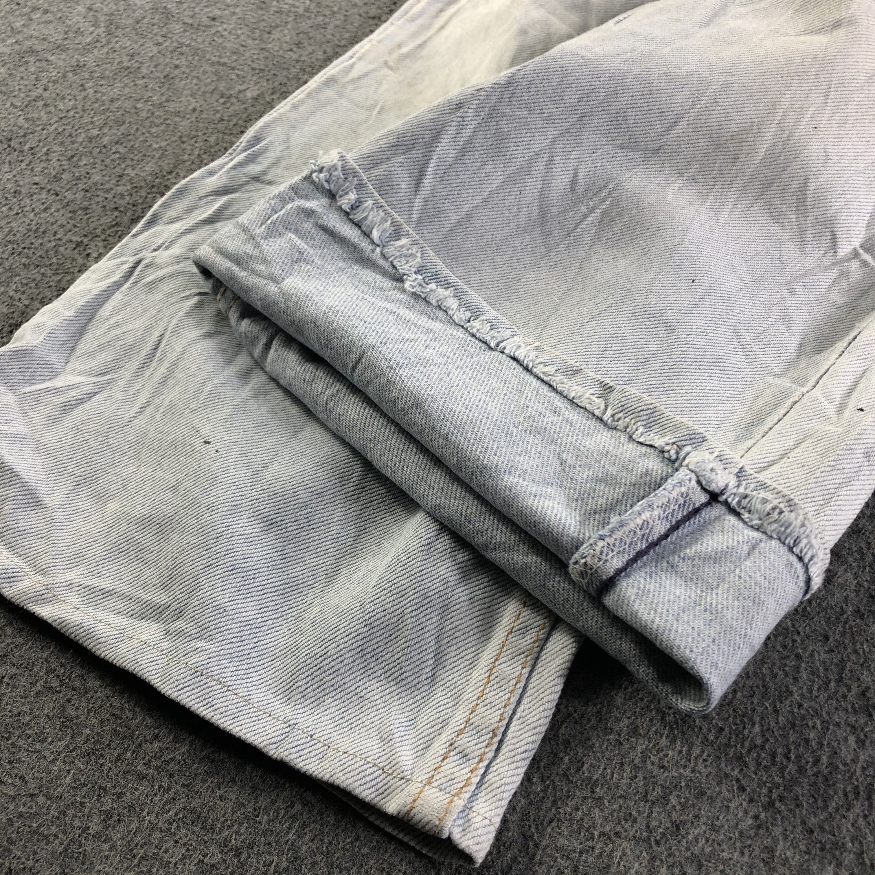 Levi's 90s Vintage Light Wash Levis 517 Flare Jeans-J4047 Size US 35 - 6 Thumbnail