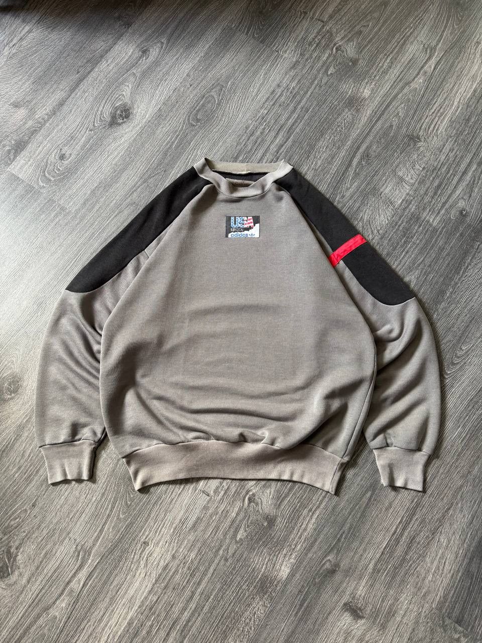 Adidas Vintage Adidas USA Pullover Center Log Oversized 90s Size US M / EU 48-50 / 2 - 1 Thumbnail