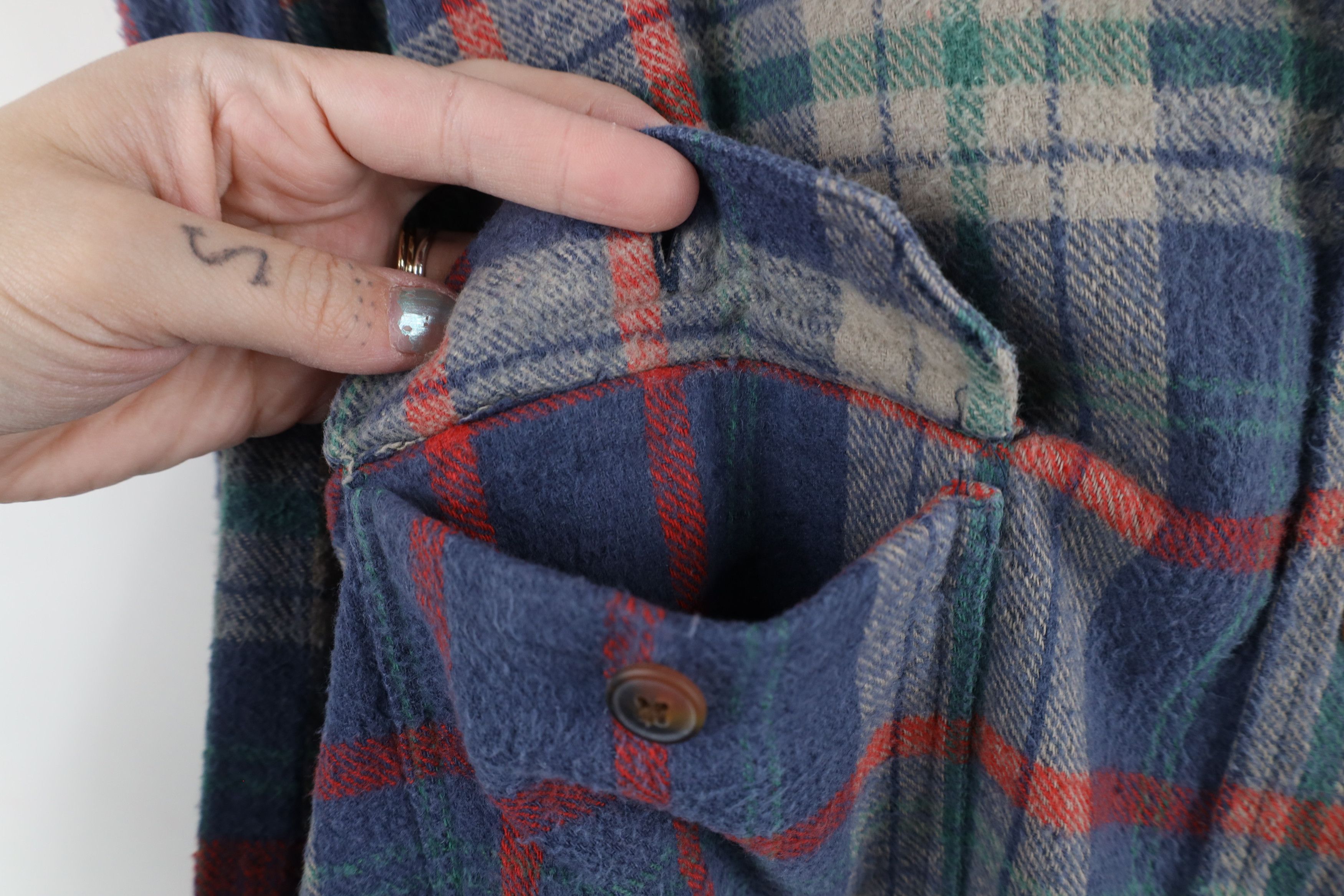 Vintage Vintage 90s Streetwear Heavyweight Flannel Button Shirt Size US XXL / EU 58 / 5 - 5 Thumbnail