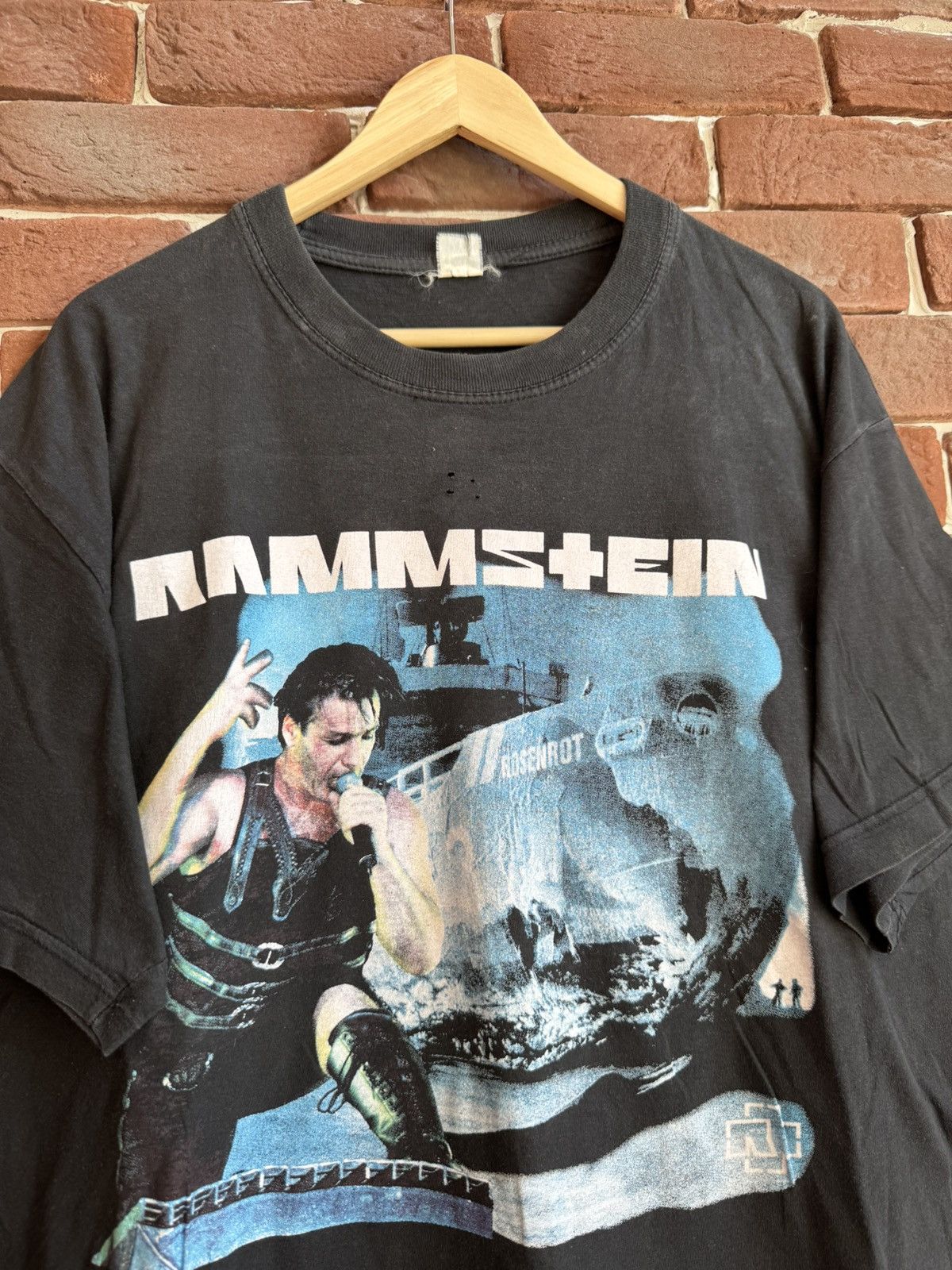 Band Tees Rare 00s Rammstein rosenrot Vintage Band T-Shirt Metal Rock Size US XL / EU 56 / 4 - 3 Thumbnail