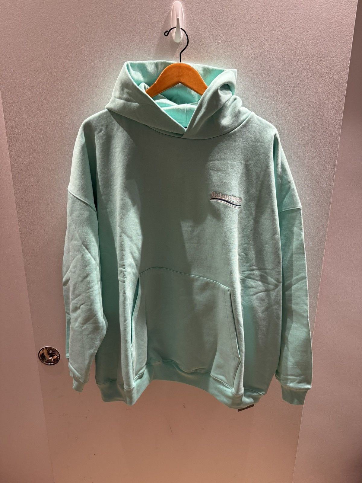 Balenciaga Balenciaga Campaign Hoodie Large Fit Mint size Medium Size US XL / EU 56 / 4 - 1 Thumbnail