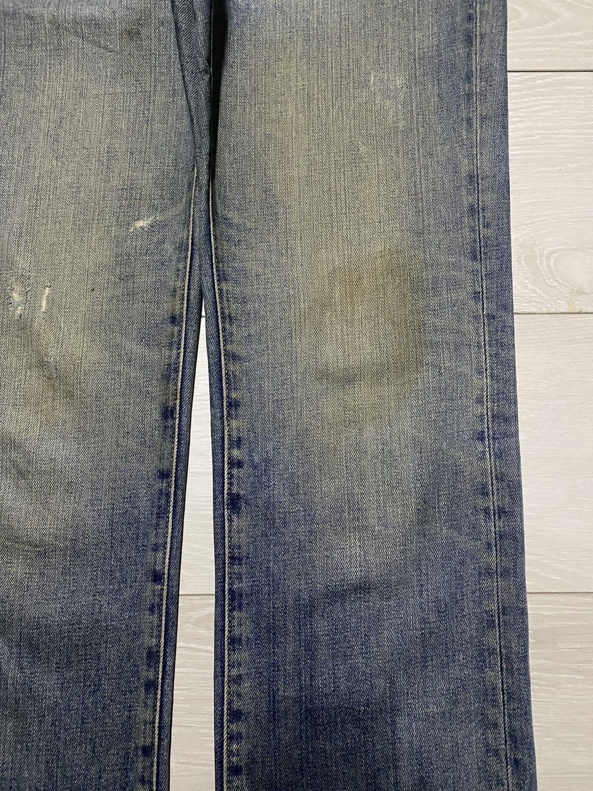 Uniqlo Vintage Uniqlo Mud Wash Distressed Slim Fit Jeans Size US 34 / EU 50 - 8 Thumbnail