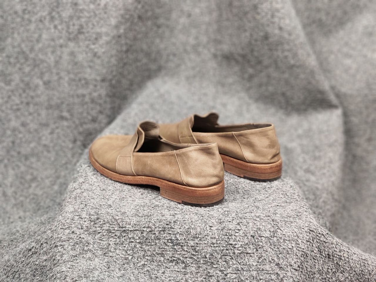 Elia Maurizi Elia Maurizi Design Premium leather beige Loafers Size US 7.5 / IT 37.5 - 8 Thumbnail