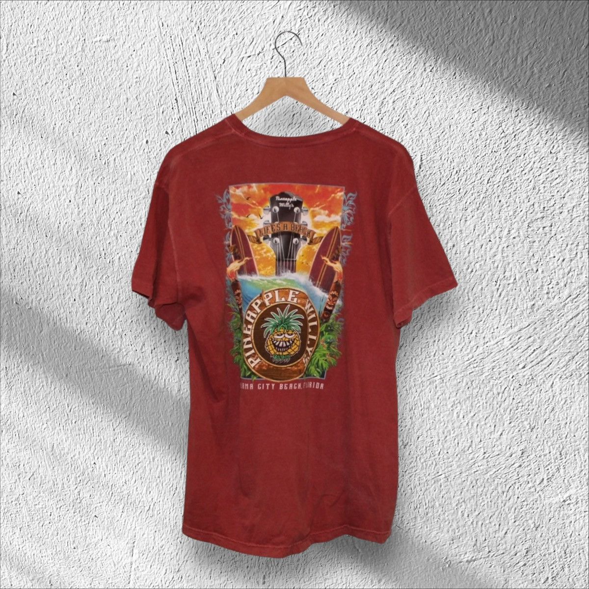 Comfort Colors Pineapple Willy’s PCB Panama City Beach Florida Shirt Large Size US L / EU 52-54 / 3 - 2 Thumbnail