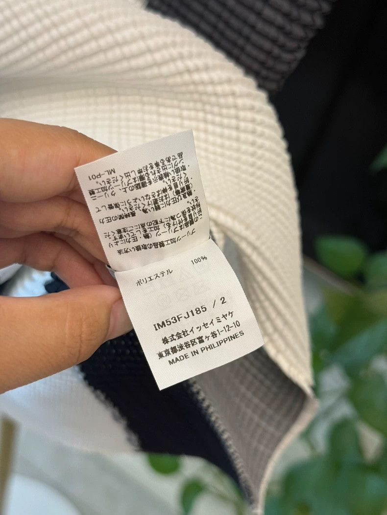 Issey Miyake Issey Miyake size:2 Black and white vest Size M / US 6-8 / IT 42-44 - 3 Thumbnail
