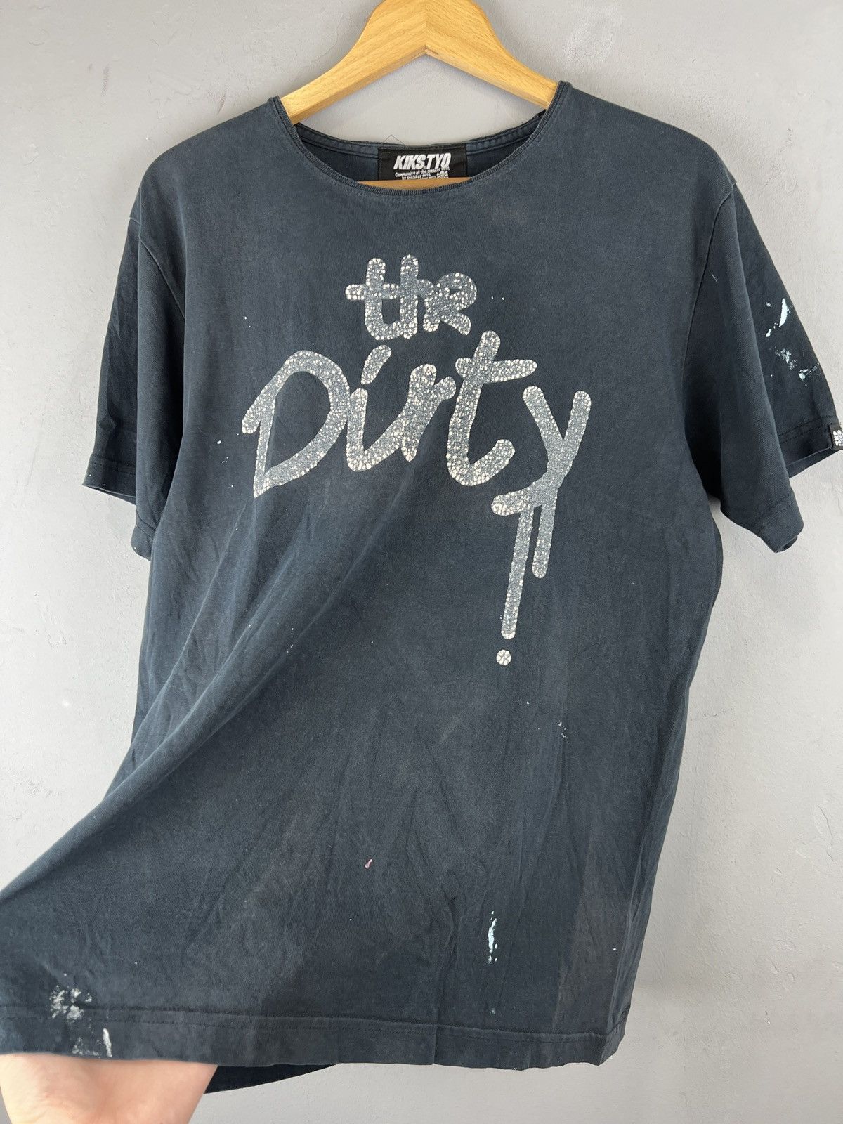 Designer × KIKS TYO × Vintage Vintage Distressed Trashed KIKS TYO The Dirty Japan Tee Size US M / EU 48-50 / 2 - 4 Thumbnail