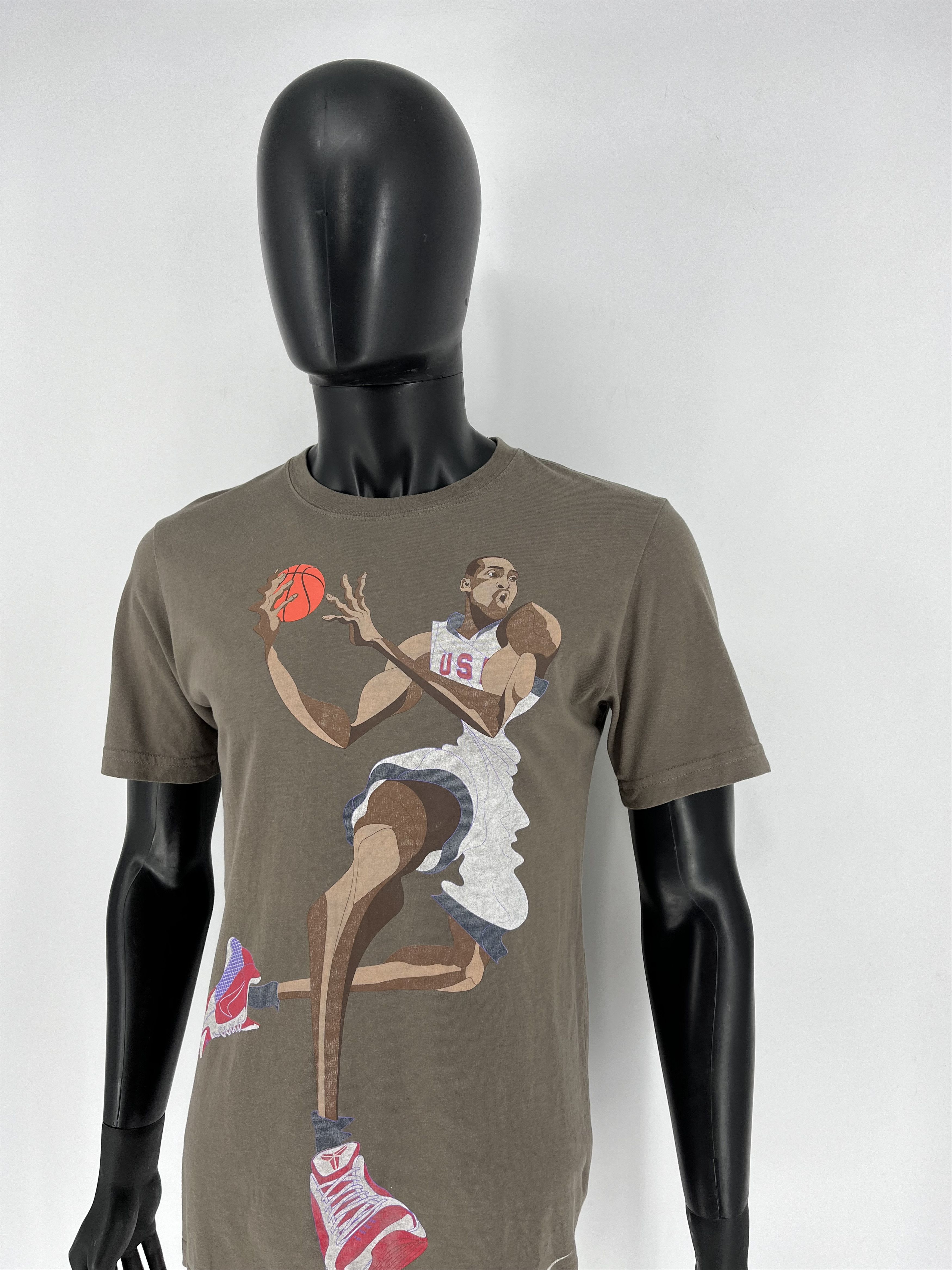 Nike VINATGE NIKE USAB KOBE BRYANT DUNK TEE T-SHIRT Size US S / EU 44-46 / 1 - 7 Thumbnail