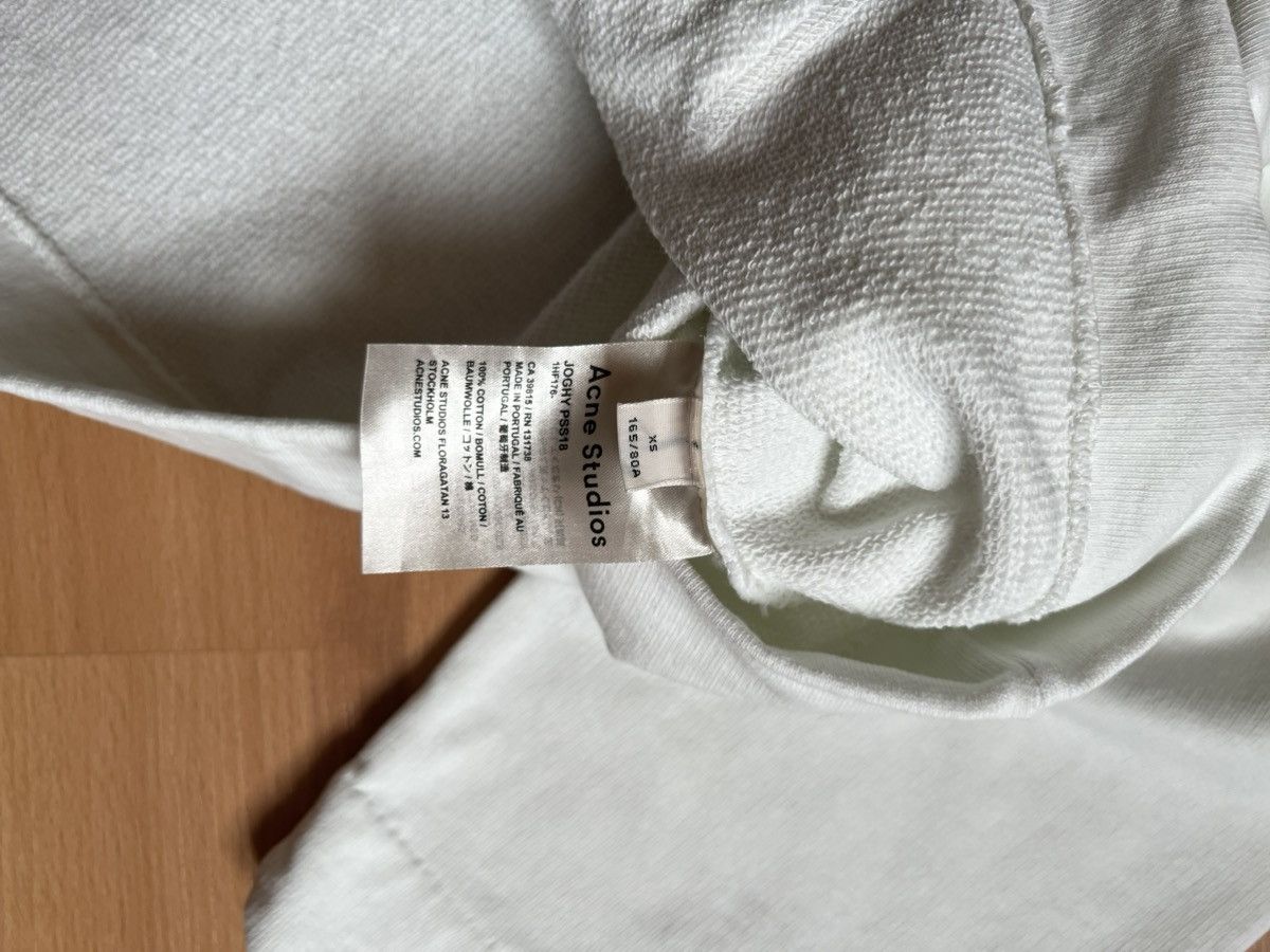 Acne Studios Acne Studios Stamp logo cropped boxy white hoodie XS-S Size US XS / EU 42 / 0 - 9 Thumbnail