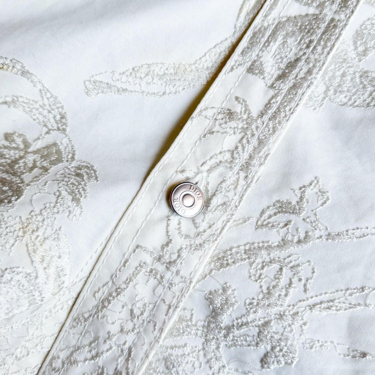 Dior Dior 1/1 VVIP SAMPLE Cherub Hand Embroidery Button Up Shirt Size US L / EU 52-54 / 3 - 7 Thumbnail