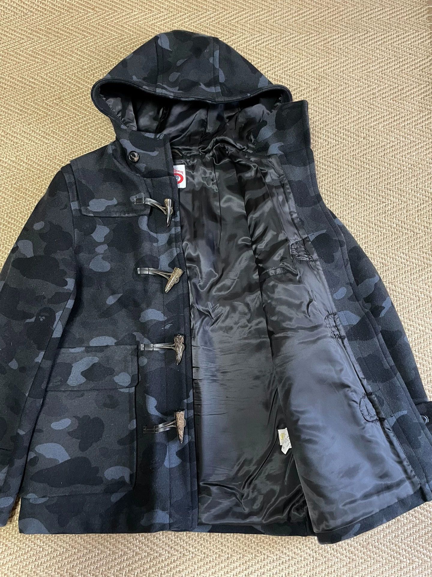 Bape BAPE 1ST CAMO Black Camo 90% Wool Horn M NearNew Size US M / EU 48-50 / 2 - 2 Thumbnail
