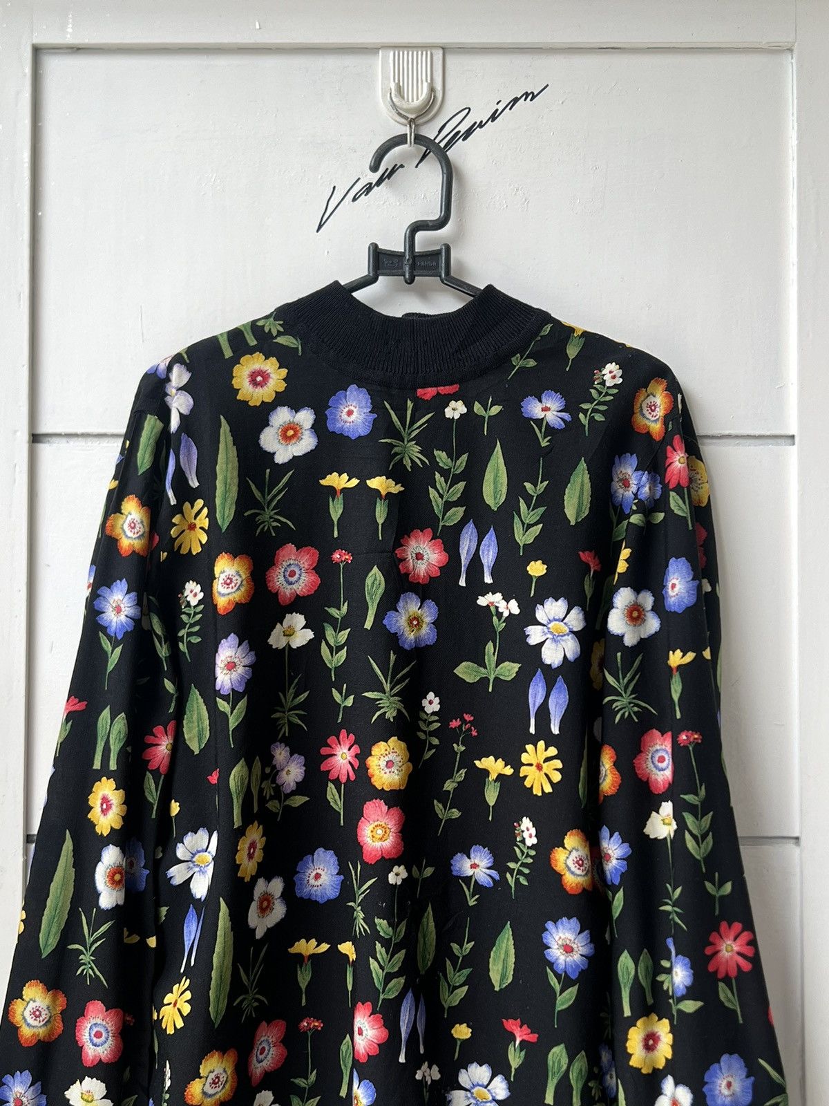 Akris AKRIS Flowers Motive Blouse Size M / US 6-8 / IT 42-44 - 2 Thumbnail