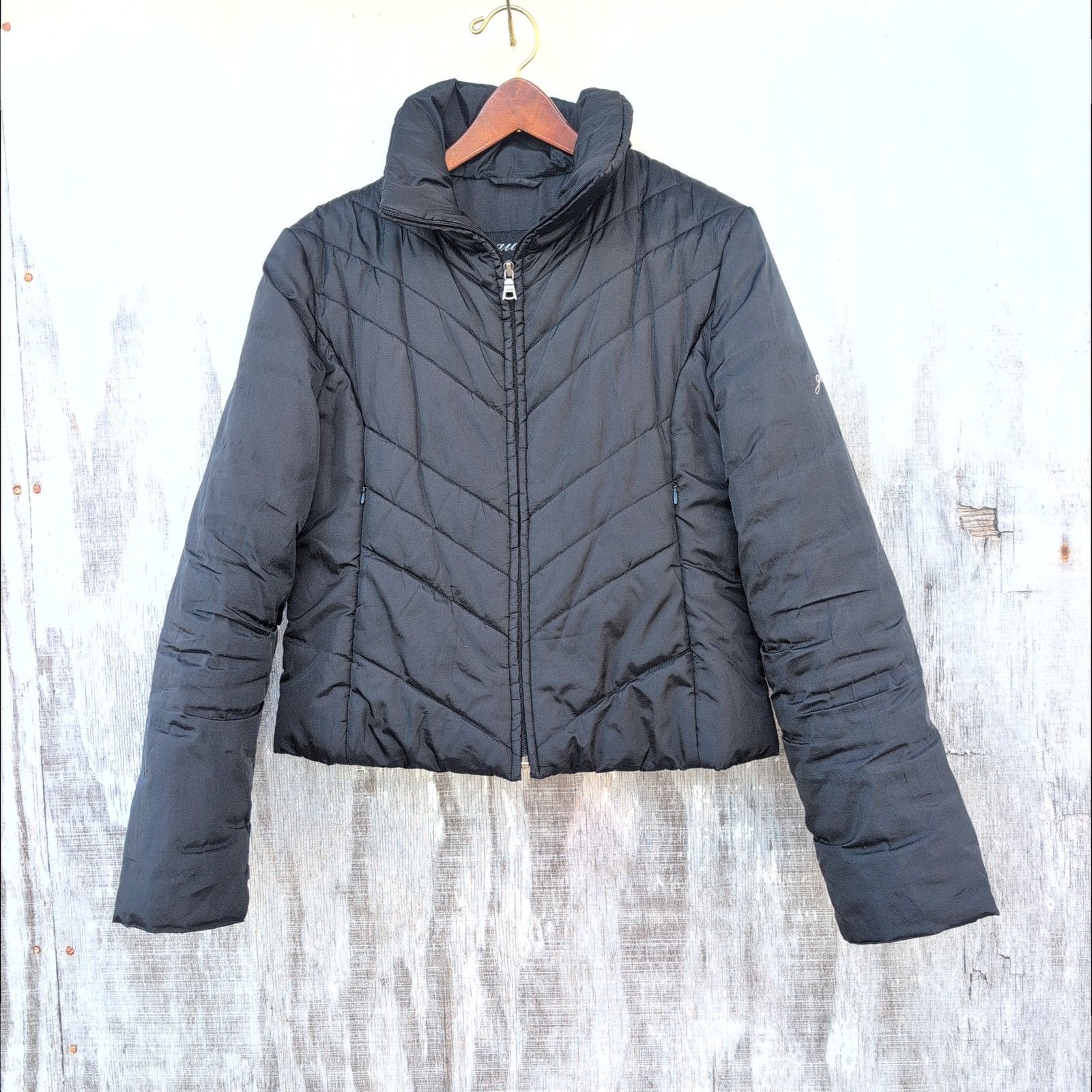 Guess Vintage Guess Quilted Puffer Women's M Y2KBaddie GorpCore Size M / US 6-8 / IT 42-44 - 1 Thumbnail