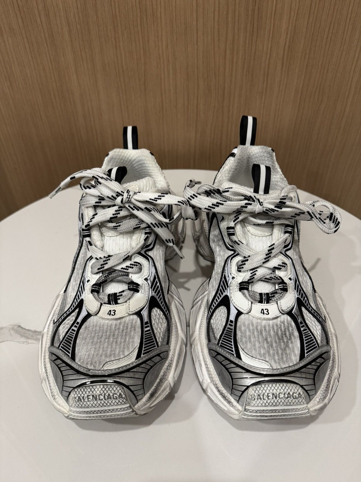 Balenciaga Balenciaga 3XL Sneaker in White/Black | Grailed