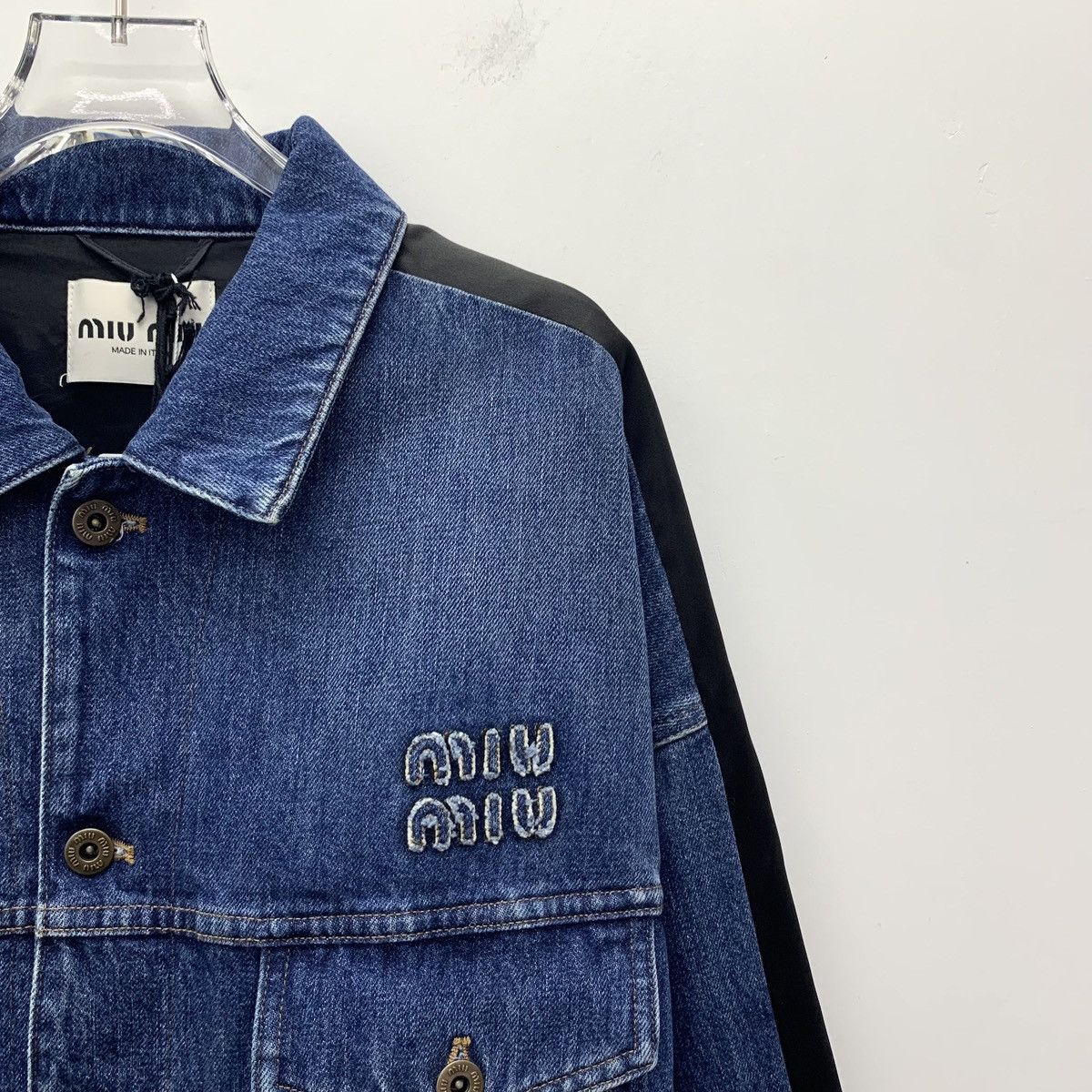 Miu Miu Miu Miu 22 blue logo monogrammed embroidered denim jacket Size M / US 6-8 / IT 42-44 - 3 Thumbnail