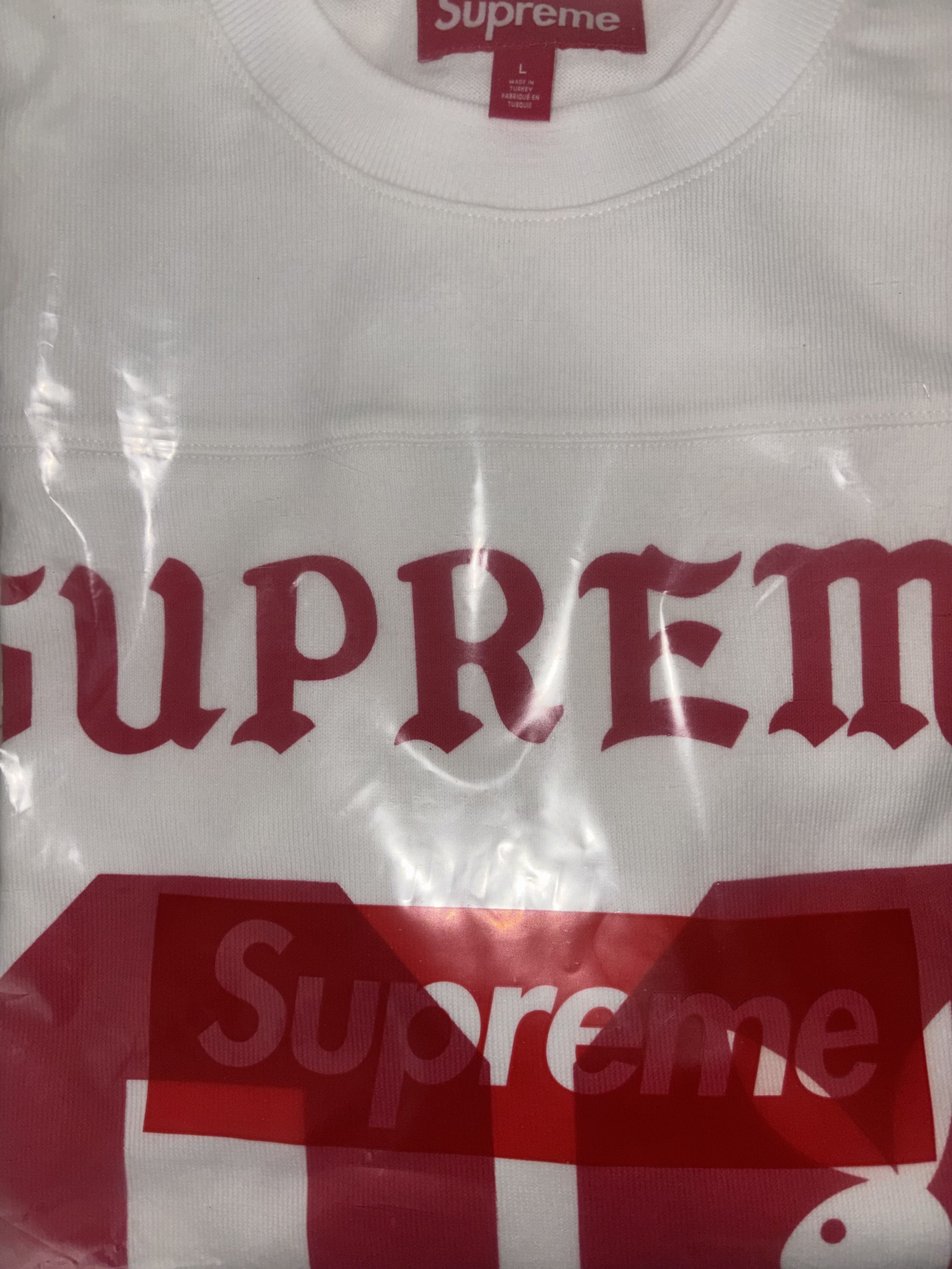 Playboy × Supreme (SS26) Week 3 | Supreme®/Playboy® L/S Football Top Size US L / EU 52-54 / 3 - 4 Thumbnail