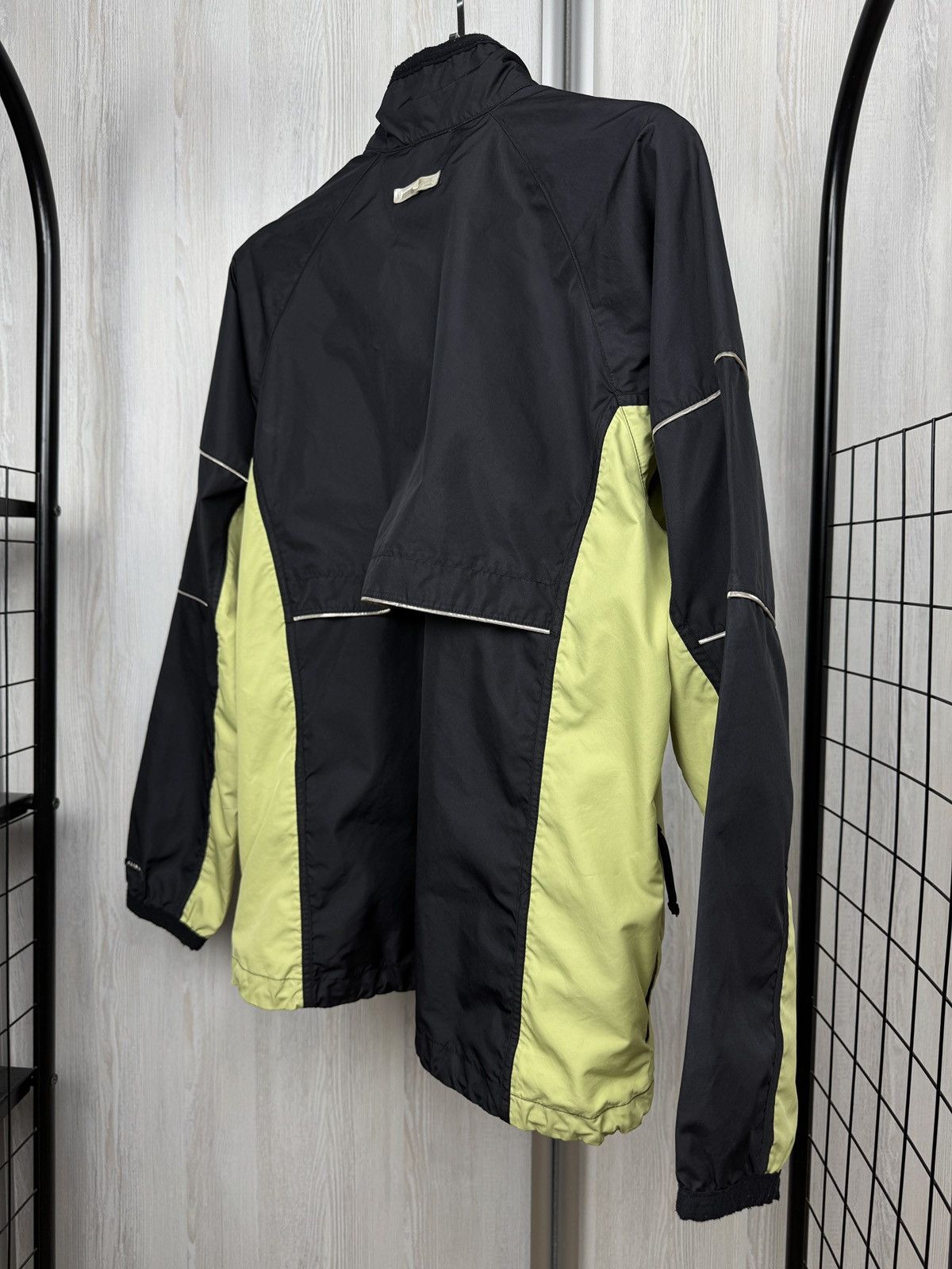 Vintage Nike vintage 90s track top black green light jacket Size US M / EU 48-50 / 2 - 9 Thumbnail