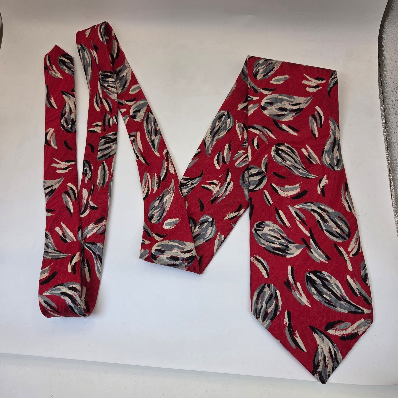 Pierre Balmain Pierre Balmain Italian Silk Abstract Tie Size ONE SIZE - 2 Thumbnail