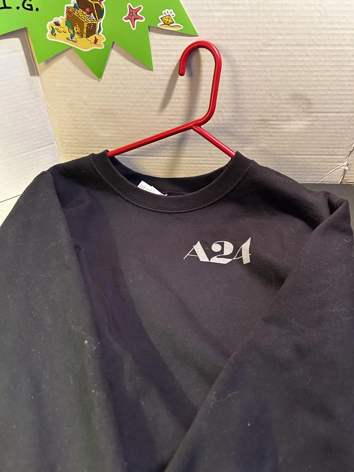 A24 A24 Films Bootz Crewneck - Large - Like New Size US L / EU 52-54 / 3 - 3 Thumbnail