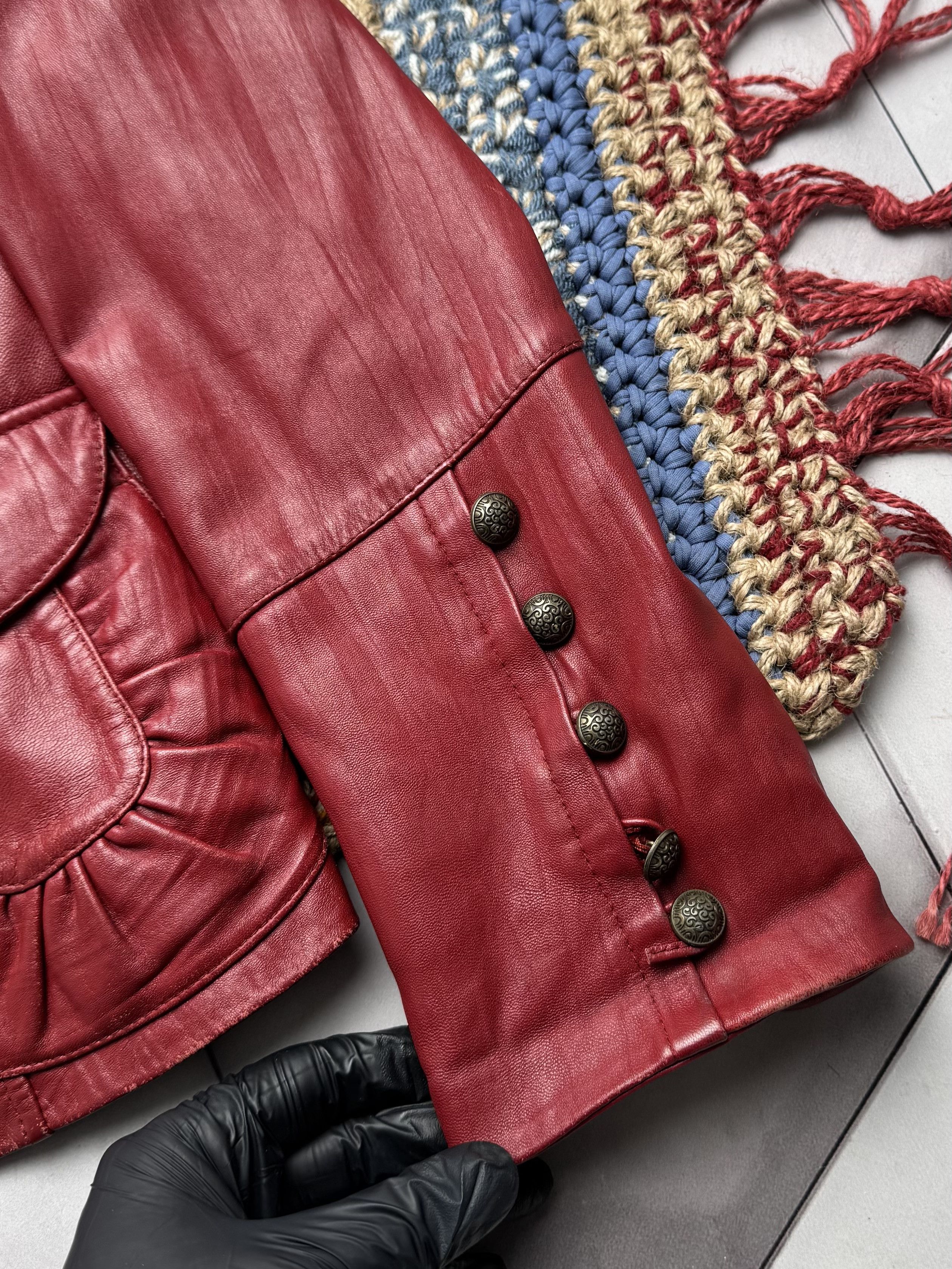 Vintage Vintage Red Leather Jacket Zip Up Fitted Y2K Style (E4) Size S / US 4 / IT 40 - 4 Thumbnail