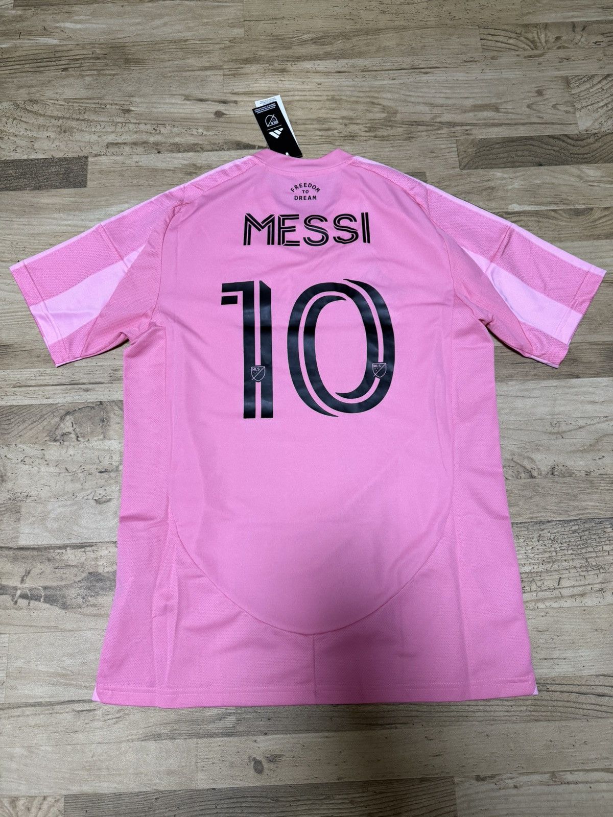 Adidas Inter miami MESSI jersey Size US M / EU 48-50 / 2 - 3 Thumbnail