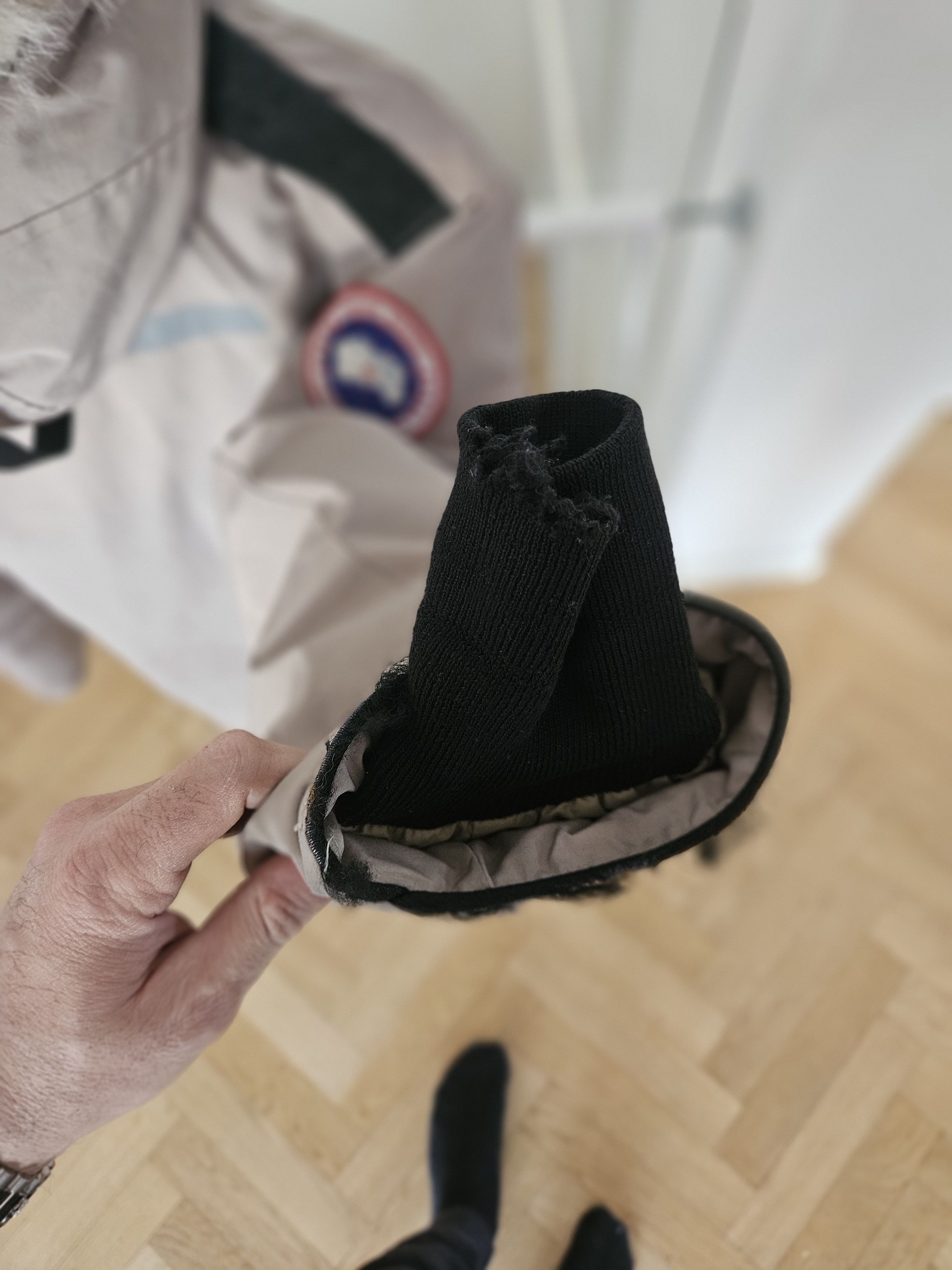 Canada Goose Vintage Canada Goose Resolute Parka - Right arm Patch (S) Size US L / EU 52-54 / 3 - 7 Thumbnail