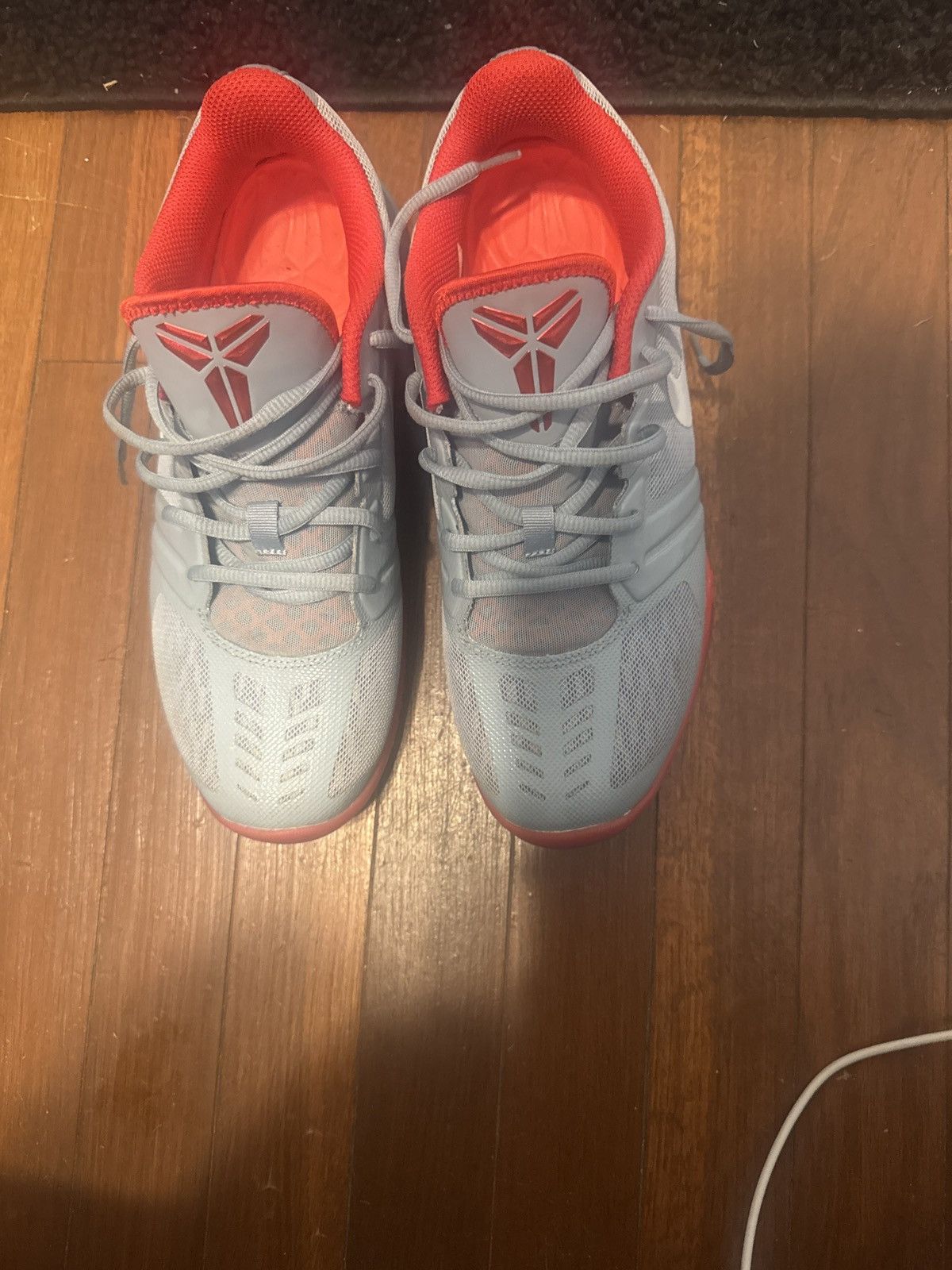 Nike Kobe mentality dove grey Size US 9 / EU 42 - 4 Thumbnail