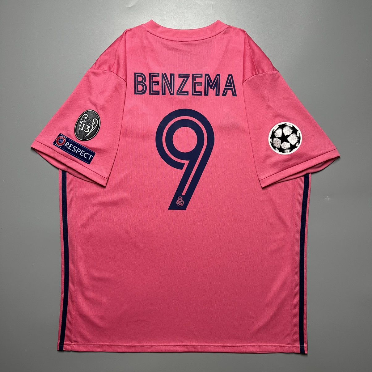 Vintage REAL MADRID ADIDAS 2020/2021 FOOTBALL AWAY JERSEY #9 BENZEMA Size US XL / EU 56 / 4 - 1 Thumbnail