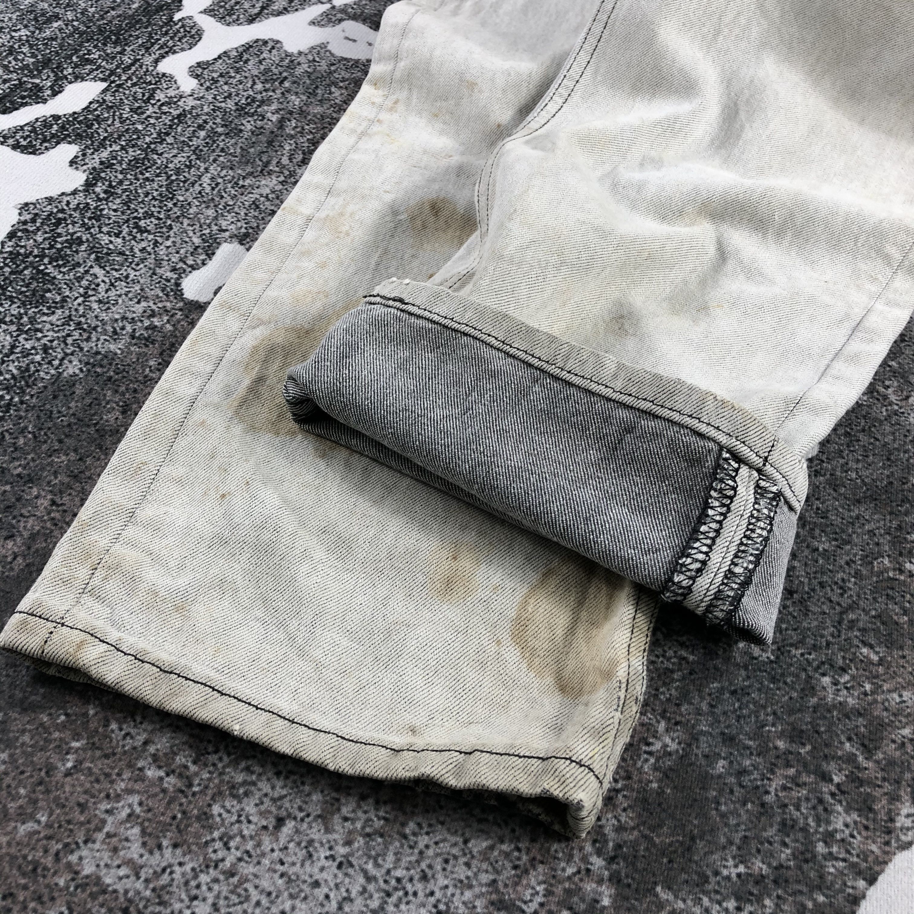 Levi's Vintage Levis 501 Jeans Dirty Faded Gray Denim KJ797 Size US 33 - 6 Thumbnail