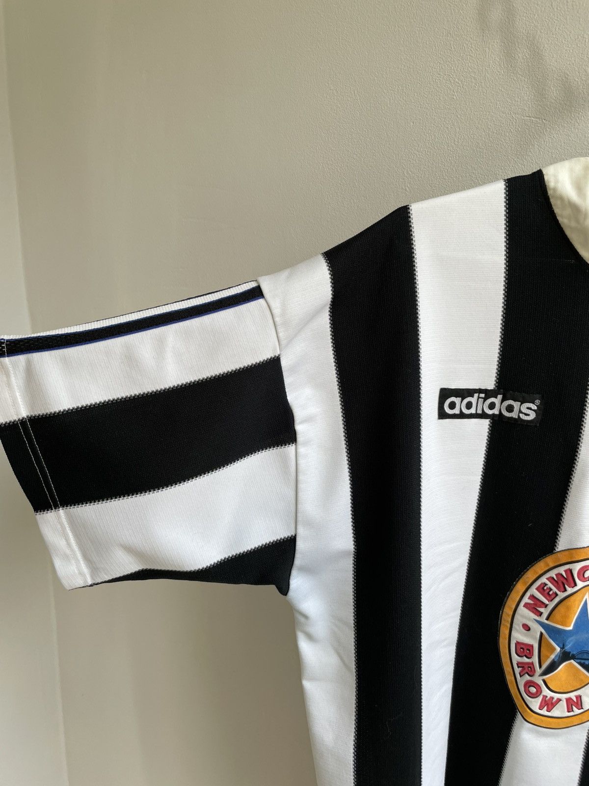 Vintage Newcastle United 1995 1996 1997 Home Shirt Football Soccer Size US XL / EU 56 / 4 - 11 Thumbnail