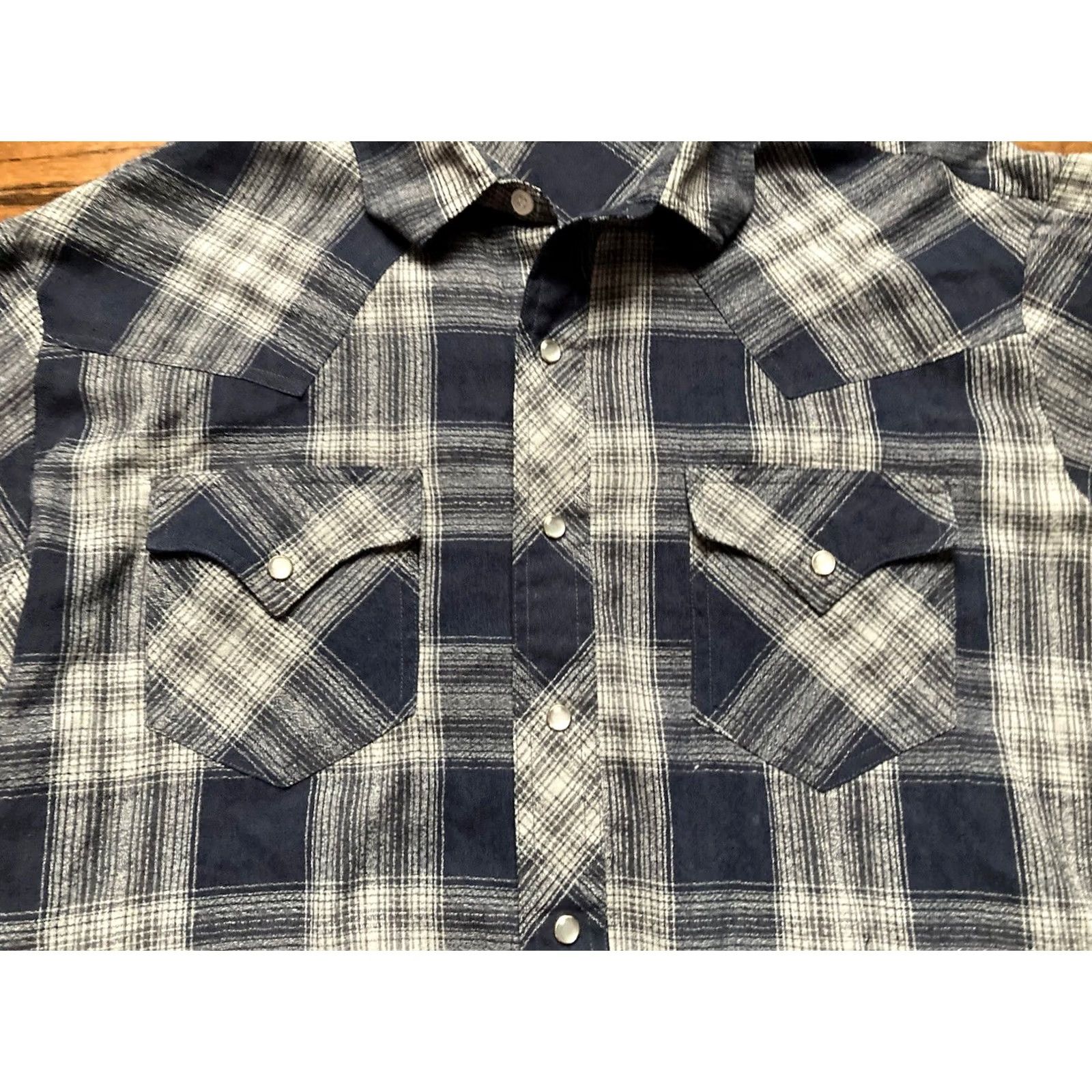 Vintage VINTAGE Kennington Shirt Mens XL Western Plaid Blue Cotton Polyester Button-Up Snaps Casual Cowboy Geometric Long Sleeve Size US XL / EU 56 / 4 - 4 Thumbnail