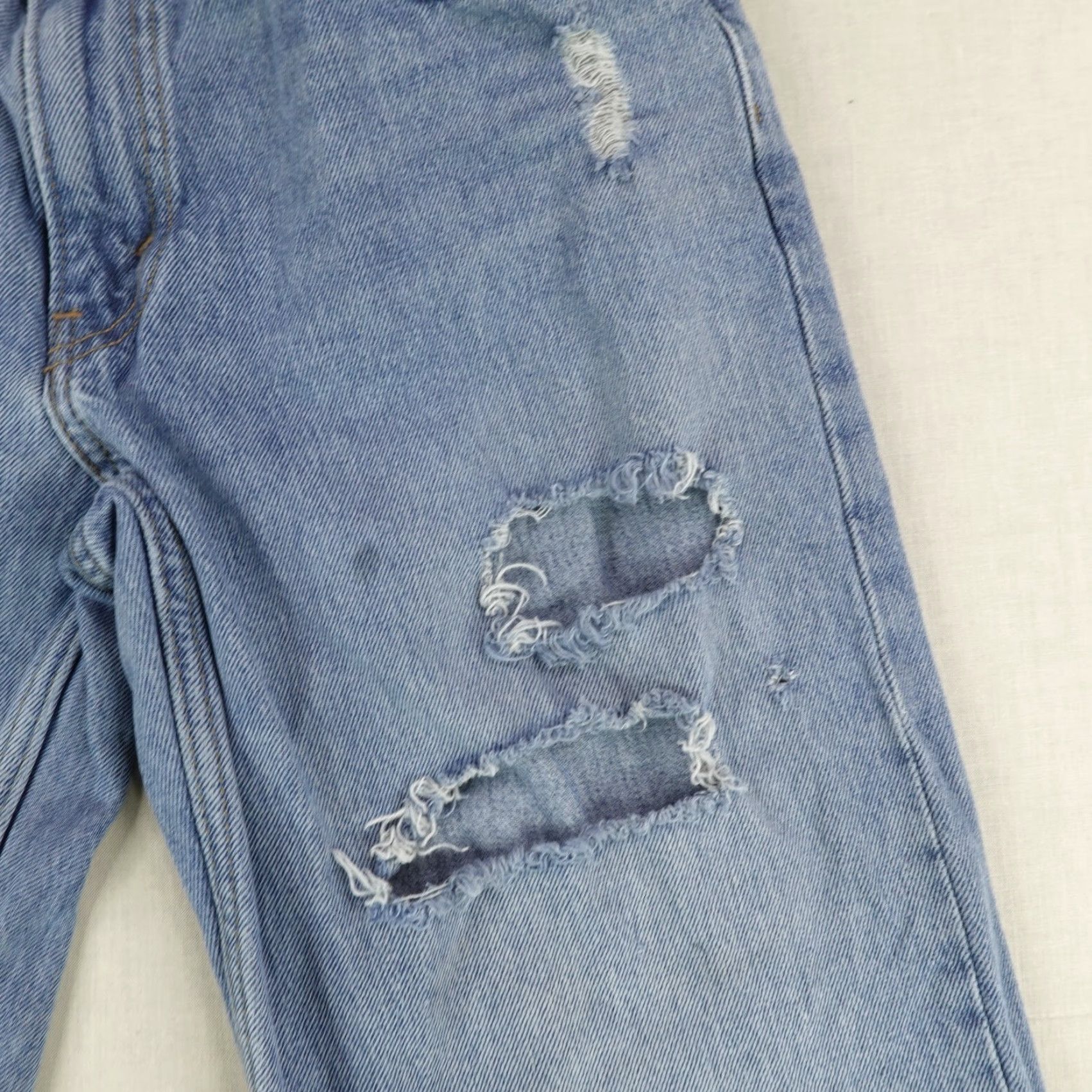 Levi's VINTAGE Levi's Jeans Womens 28 Blue Denim Silvertab 94 Baggy Distressed Grunge Faded Jeans Size 28" / US 6 / IT 42 - 4 Thumbnail